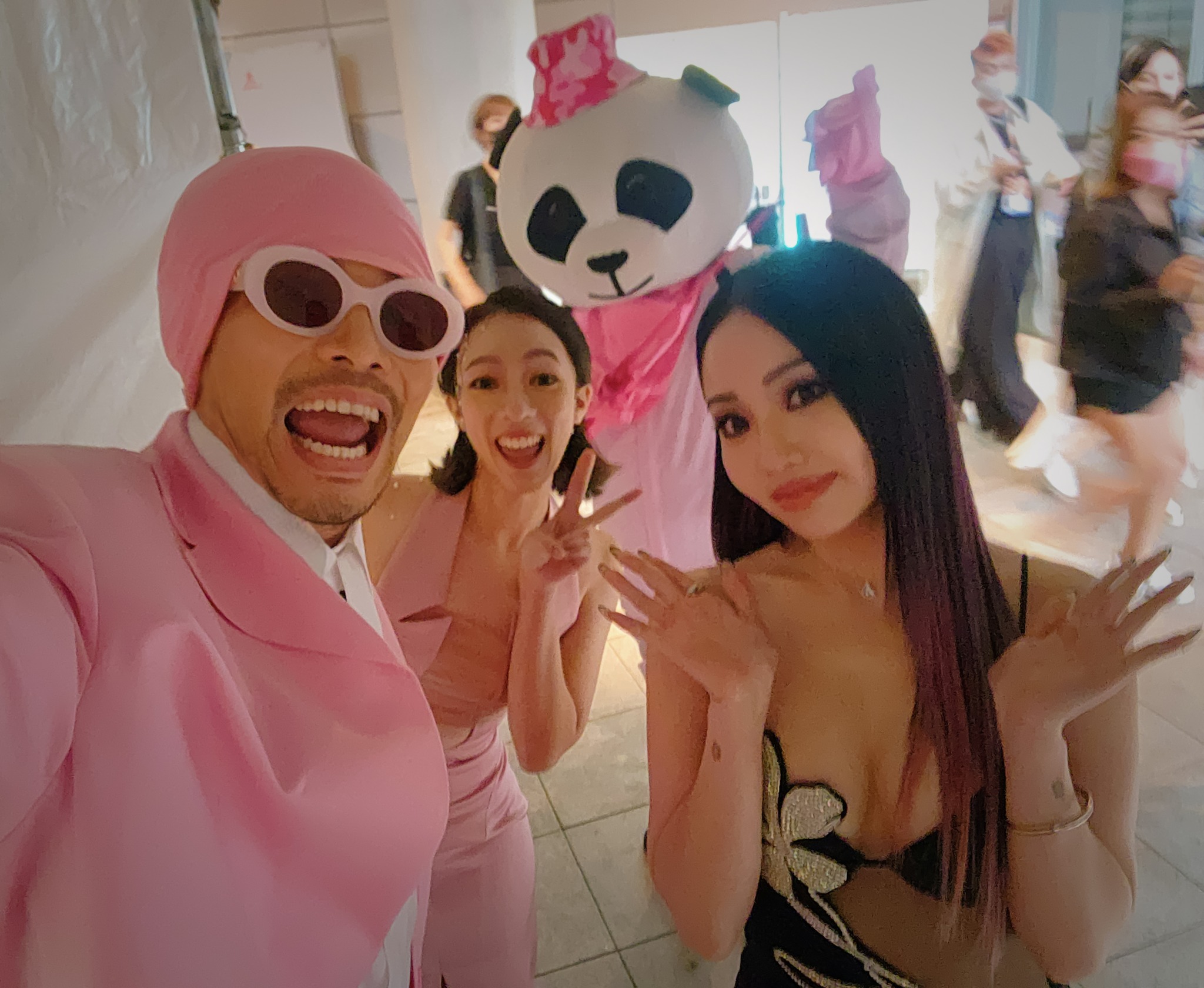 第33屆金曲獎甫落幕，黃明志《玻璃心》惜無緣獲年度歌曲獎，但他仍貼出準備已久的得獎感言。（翻攝黃明志臉書）