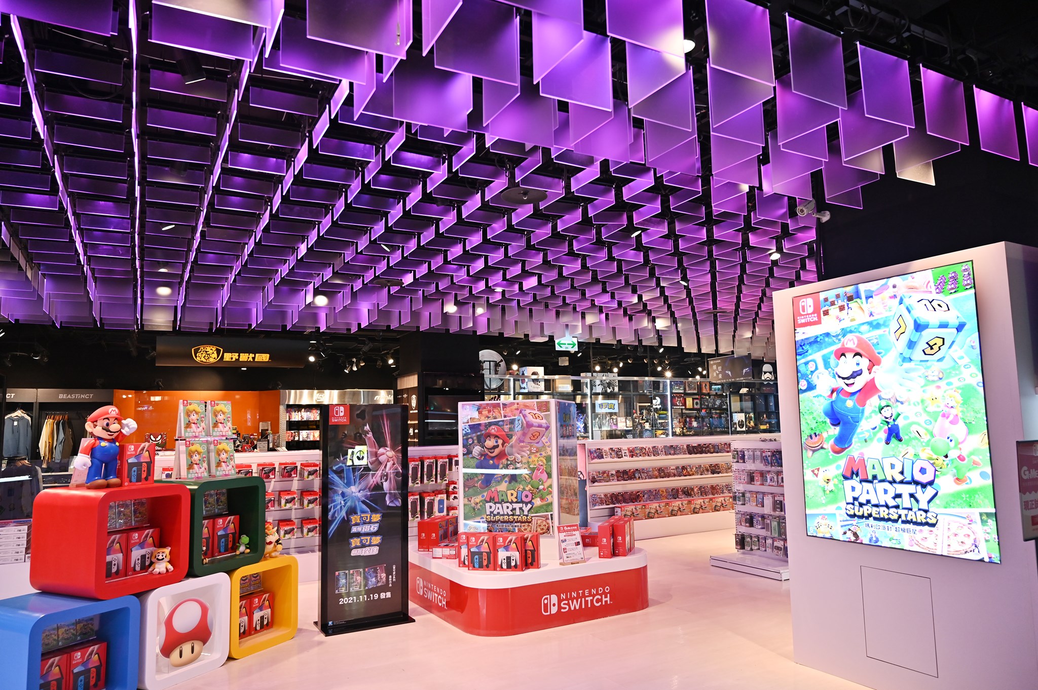 傑仕登與「Game休閒館」在台北三創打造全台首間任天堂電玩商品旗艦館。（傑仕登提供）