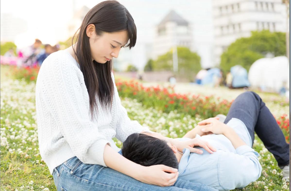 一名網友在「毒菇九賤婆媳討論區」臉書專頁分享自己前公婆的離譜婚姻。示意圖。(翻攝自Pakutaso)