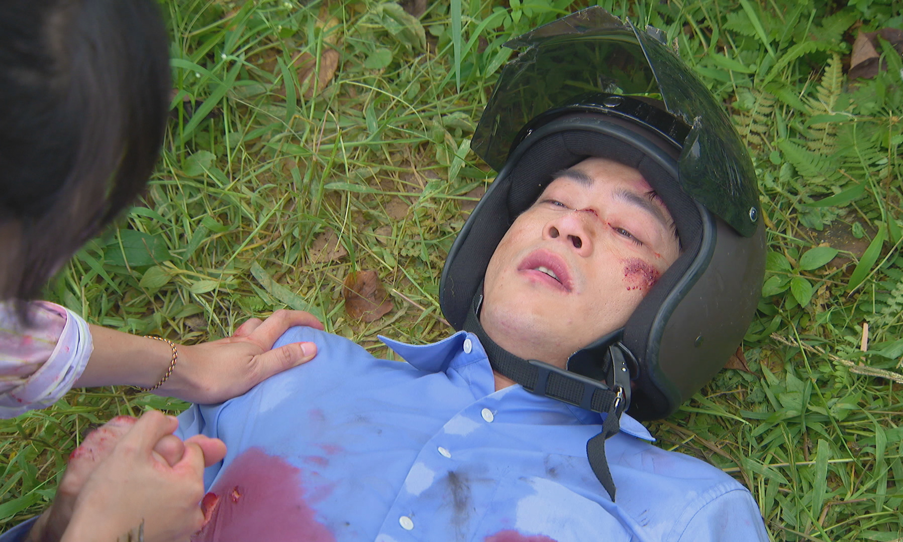 韓宜邦劇中車禍受重傷。（台視提供）