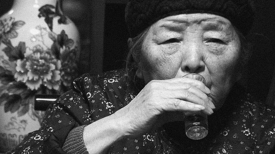 紀錄片《萱堂閒話錄》透過訪問祖母林志剛，追溯家族歷史。（台北電影節提供）