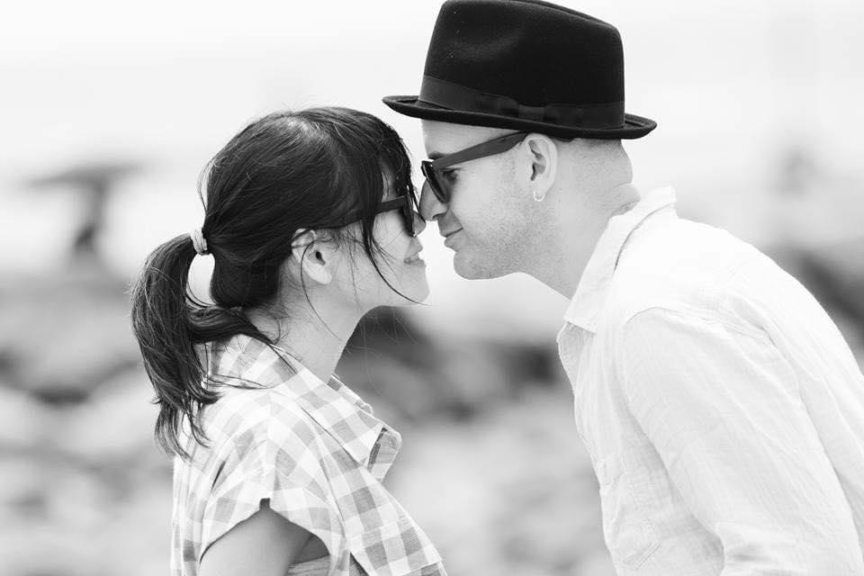 吳鳳與另一半Rynne結婚7年,有2個小孩,他們在今年打算回土耳其探親時一家確診,夫妻倆很明快處理事情,延後行程。(翻攝自吳鳳臉書)
