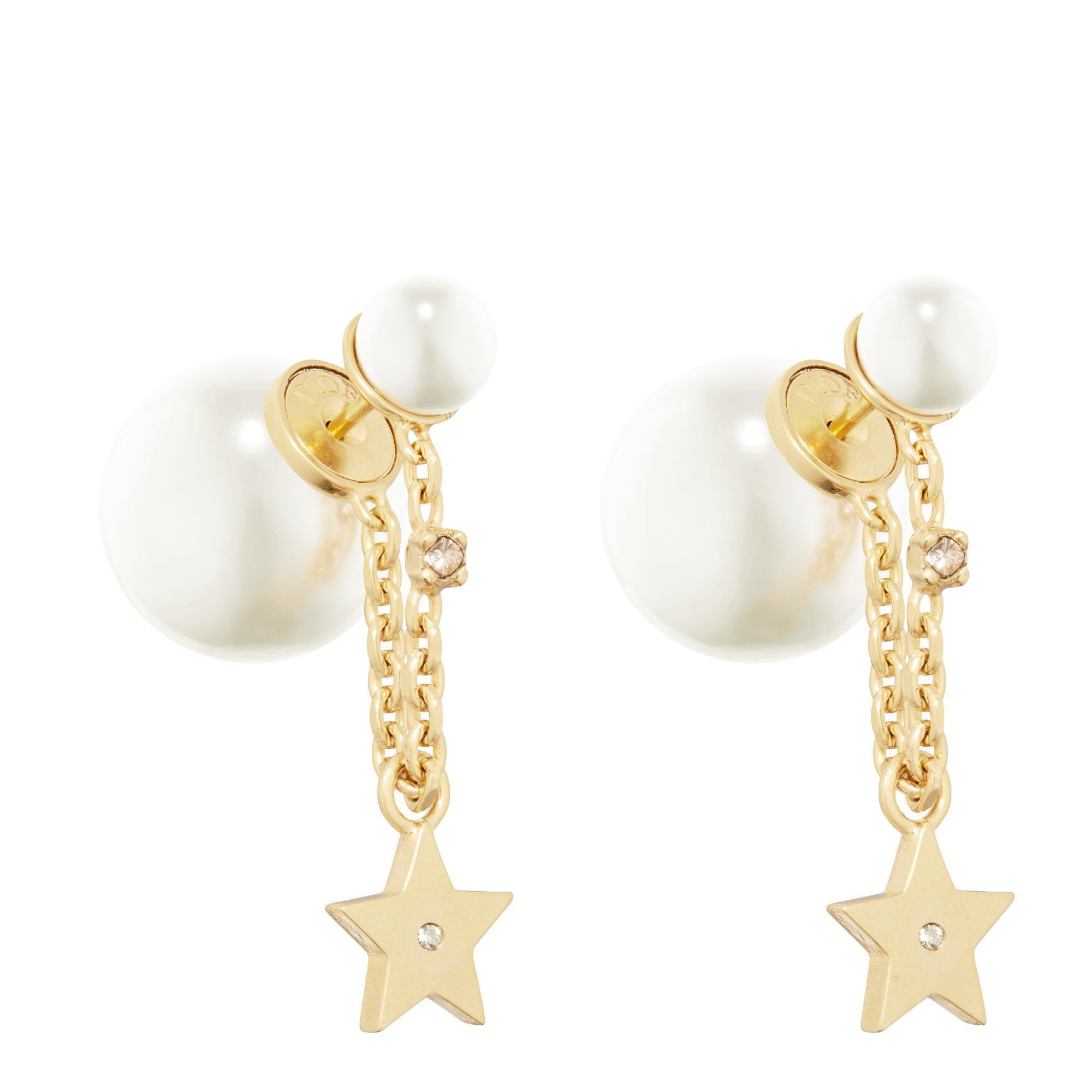 Dior Tribales金色幸運星耳環。NT$17,500(迪奧提供)