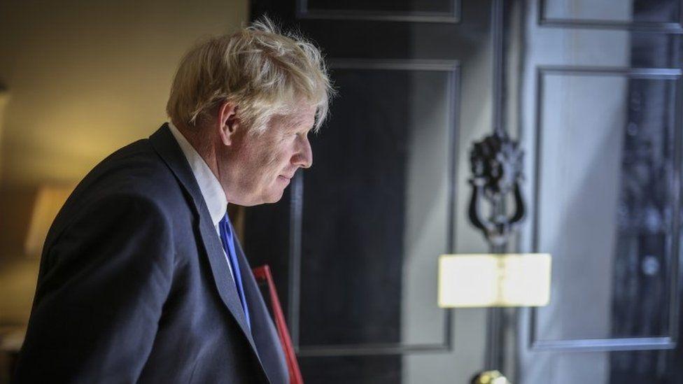 英國首相強生今將辭職,秋天重選首相。(翻自英國BBC)