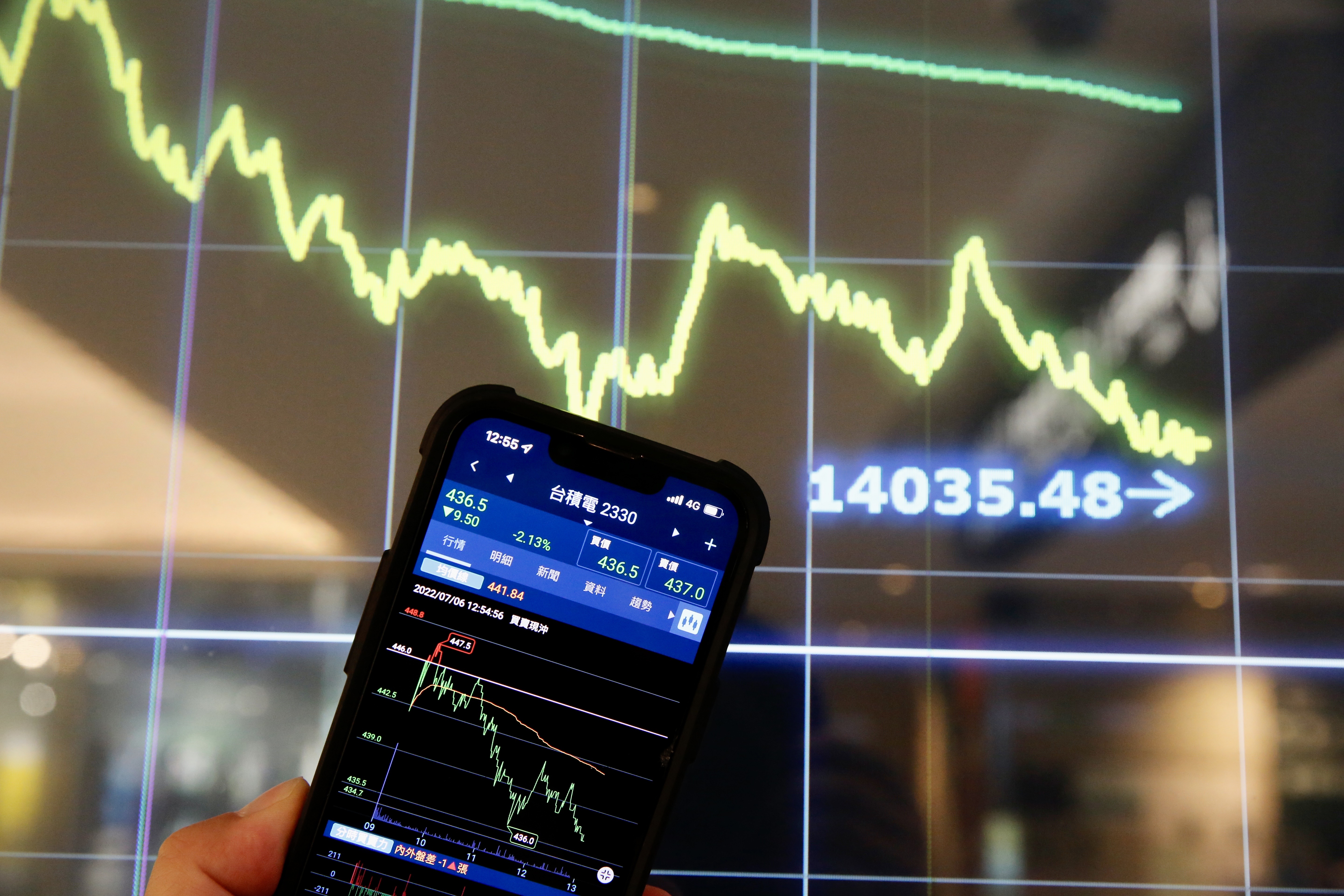 專家表示，半導體泡沫潮，復甦期需歷經長達1年以上。