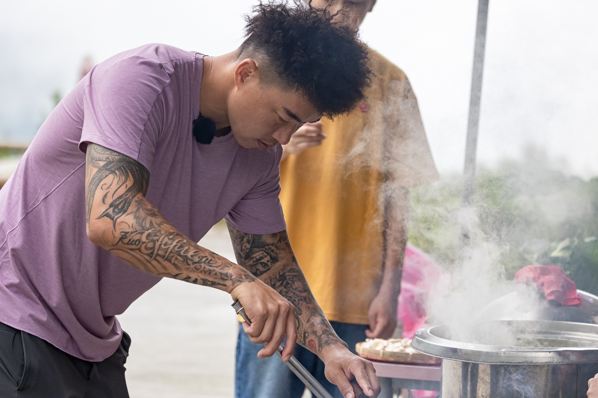 郭泓志在《觀察中》擔任主廚。（好看娛樂提供）