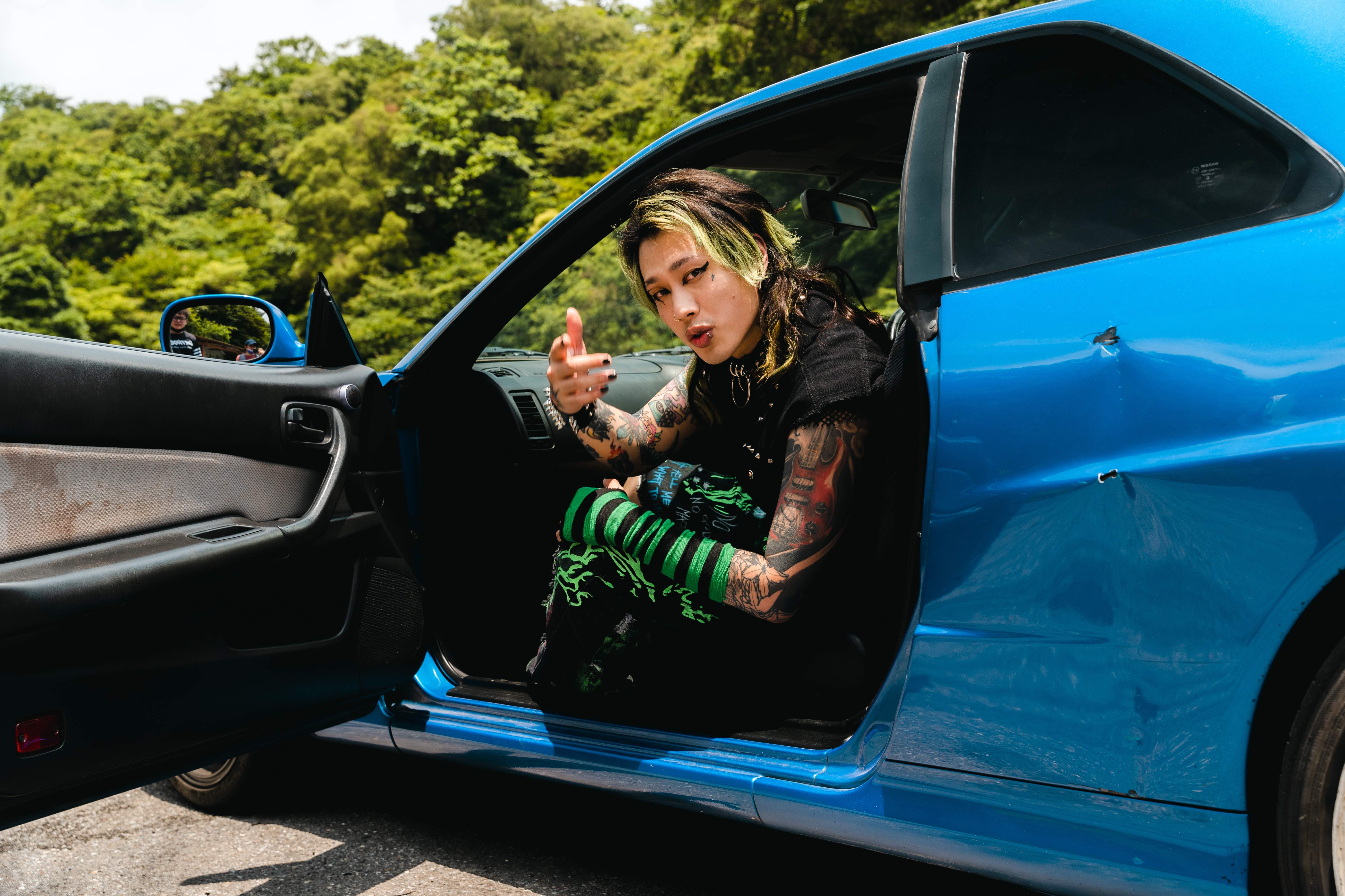 Marz23試跆拳道，被教練踢了十幾次頭。（華納音樂提供）