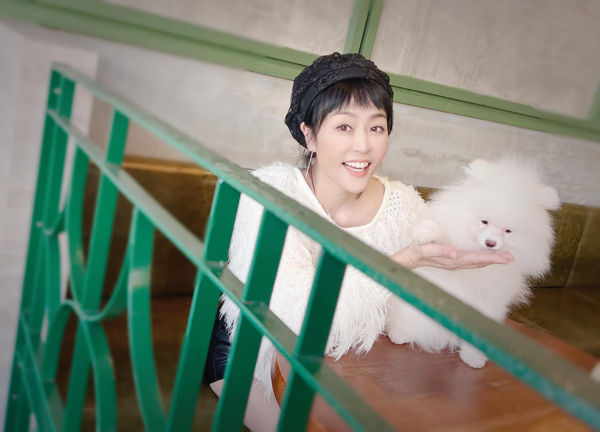 唐玲因為罹患胃癌，擔心僅剩不到半年壽命，雖然身邊有追求者，但對結婚沒有期待。（翻攝自唐玲臉書）