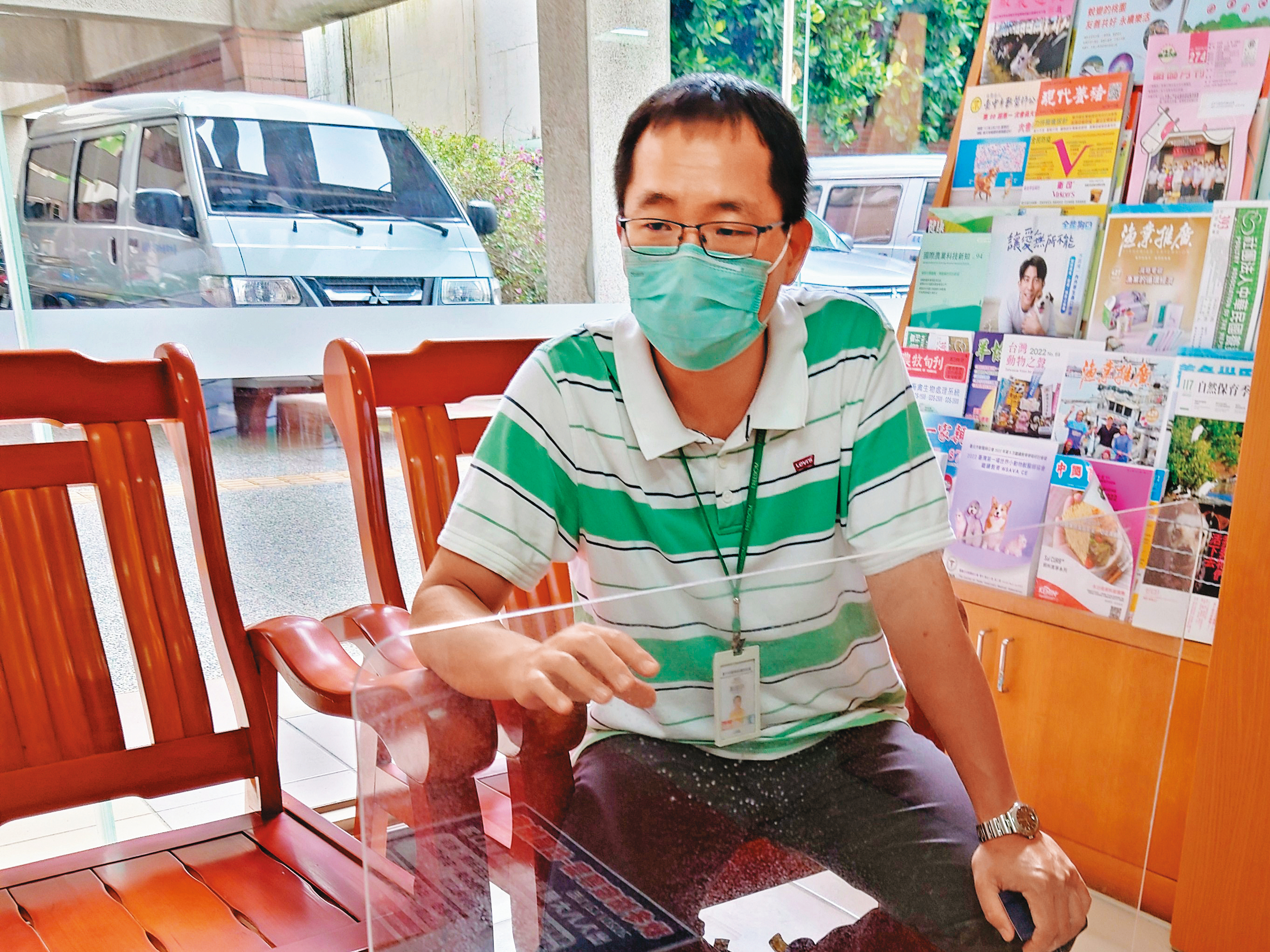 台中市動保處組長陳南居（圖）指出，販售寵物偽劣藥最重可判刑5年。