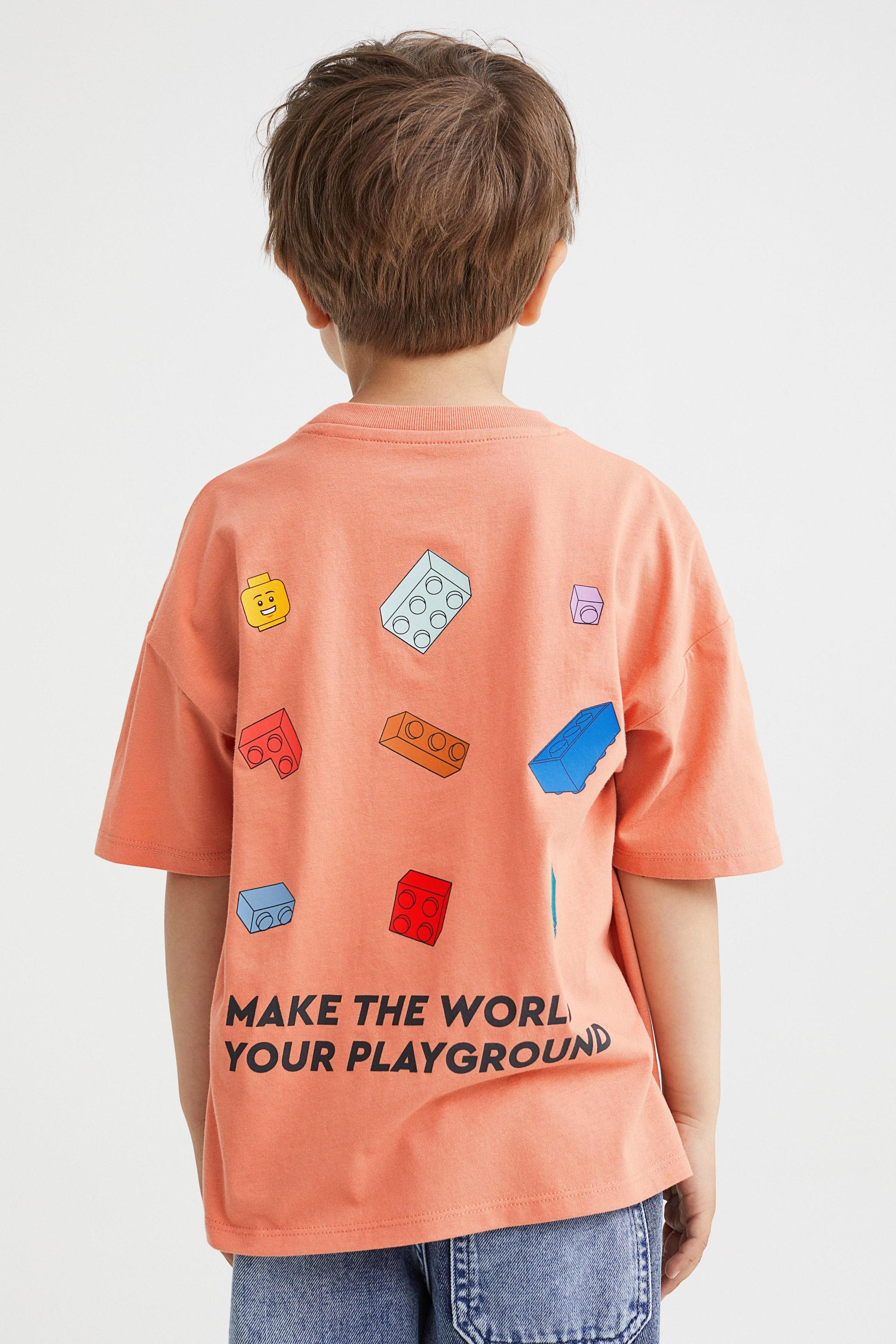 H&M加大版T-Shirt。NT$199。 ( H&M 提供)