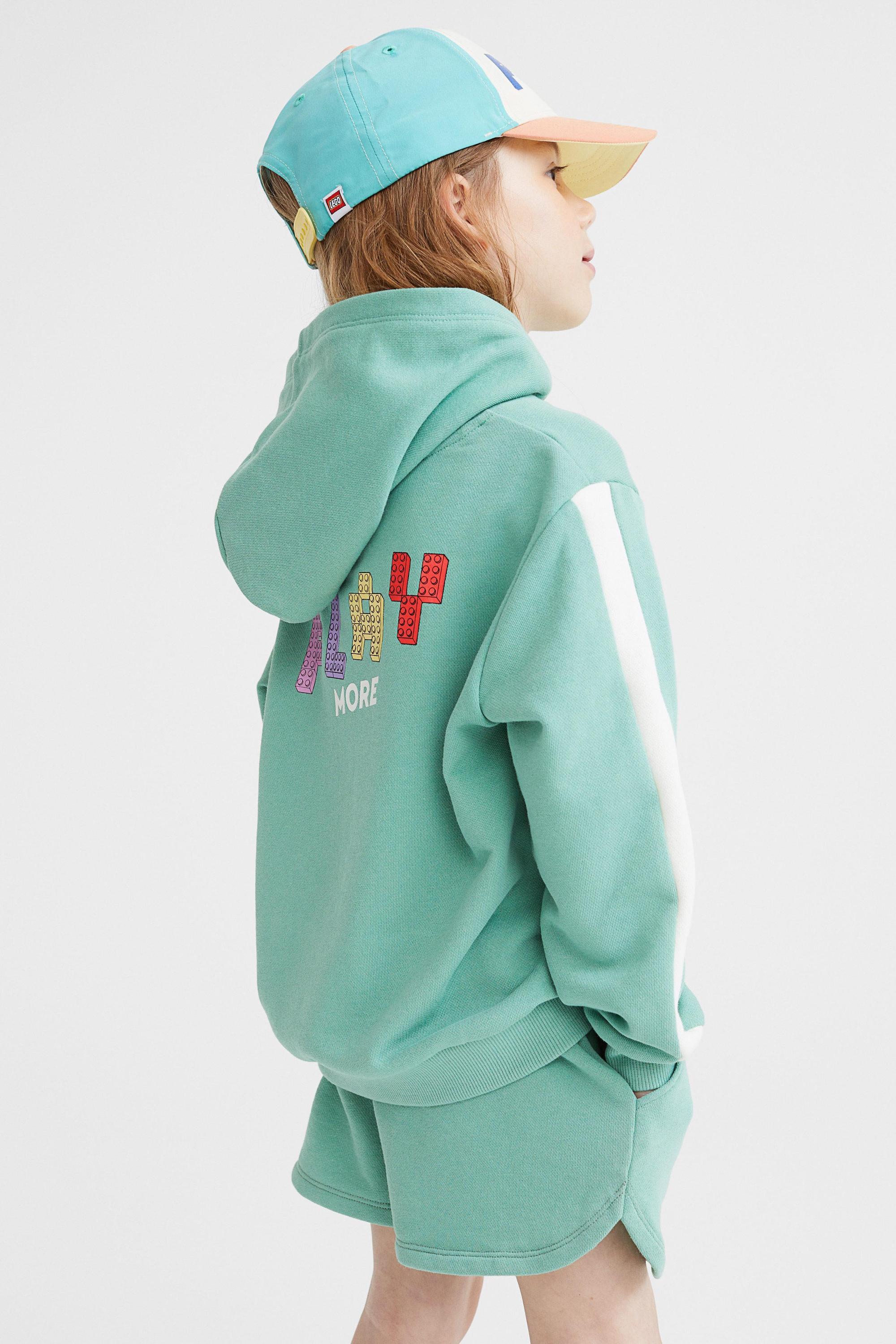 H&M運動套裝。NT$999。 ( H&M 提供)