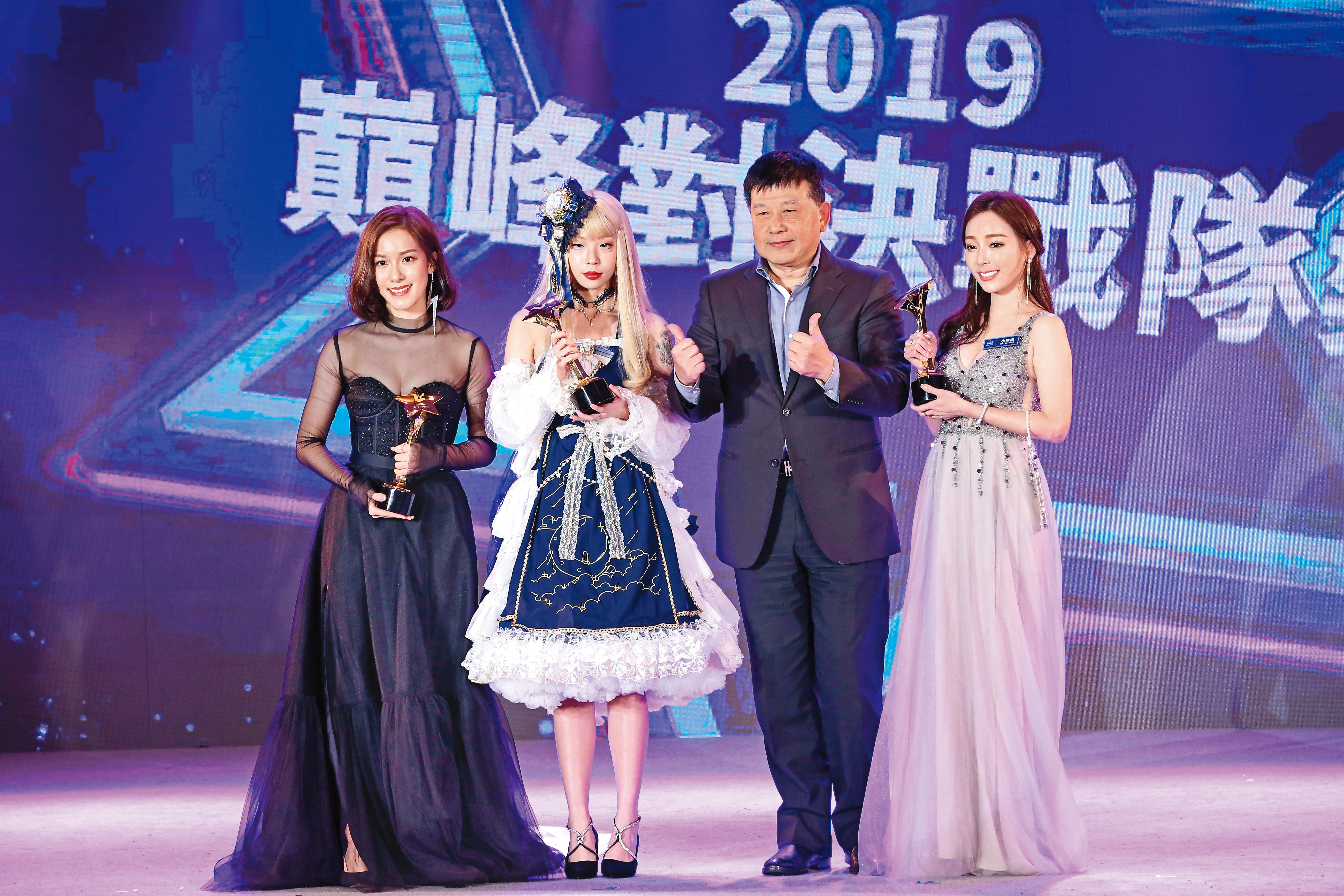 浪LIVE除了線上,也經常舉行線下活動,互相結合培養更多明日之星。