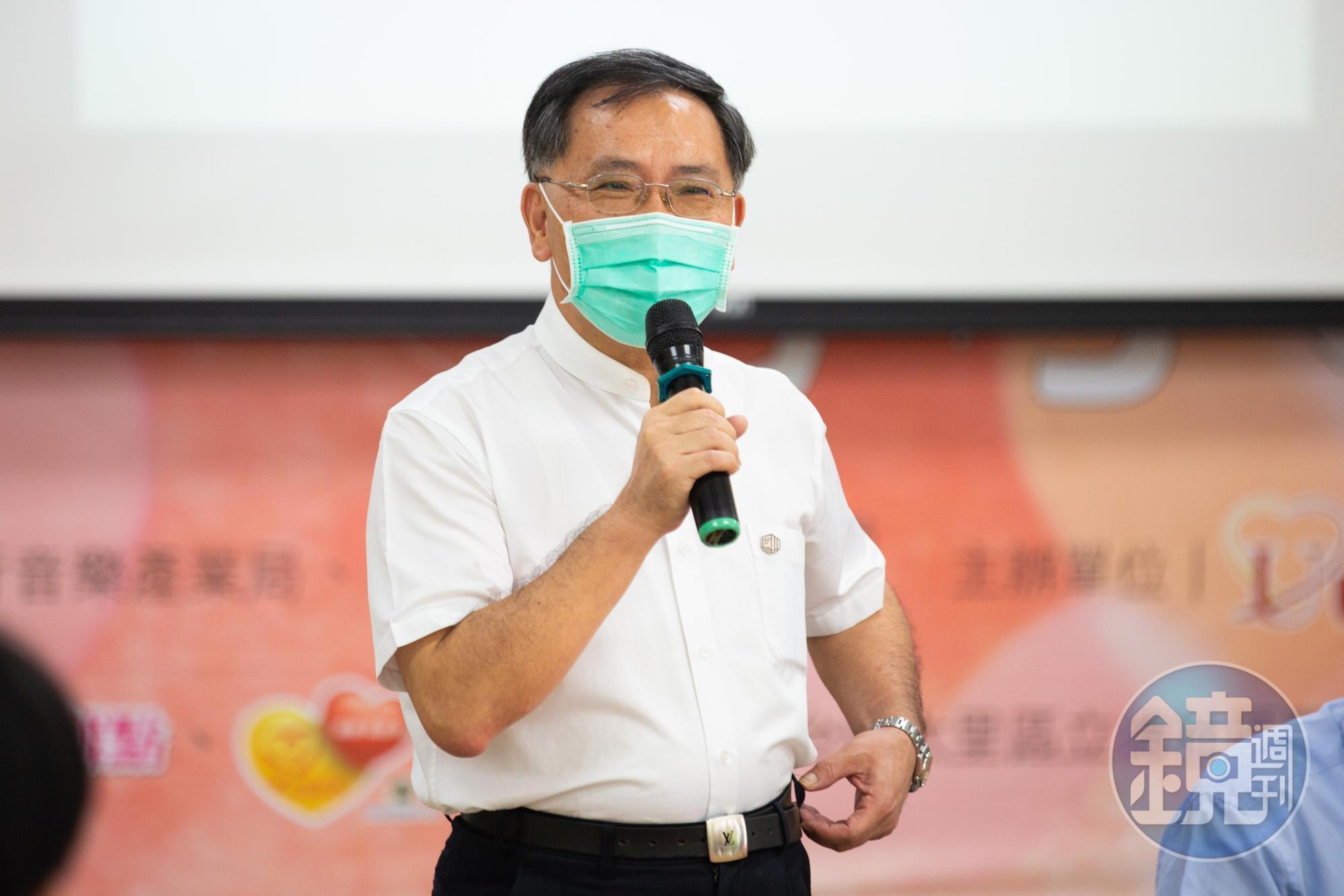 蔡炳坤突發生腦出血，經手術後入住加護病房觀察治療。（本刊資料照）