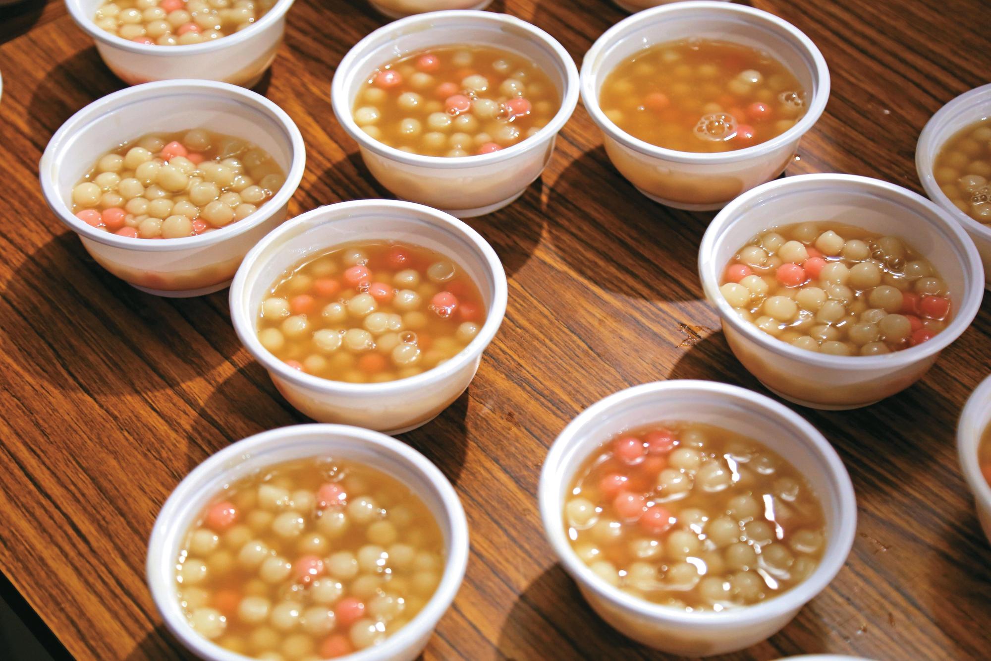壽山巖觀音寺另外準備的糖水湯圓,提供信眾於補運完食用,也代表整個活動圓滿結束。