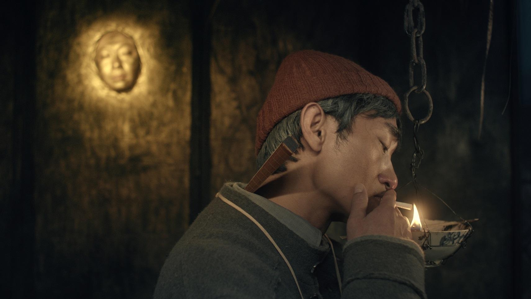 曾是獨立電影節策展人的易思成在《椒麻堂會》中飾演川劇名丑邱福。（台北電影節提供）