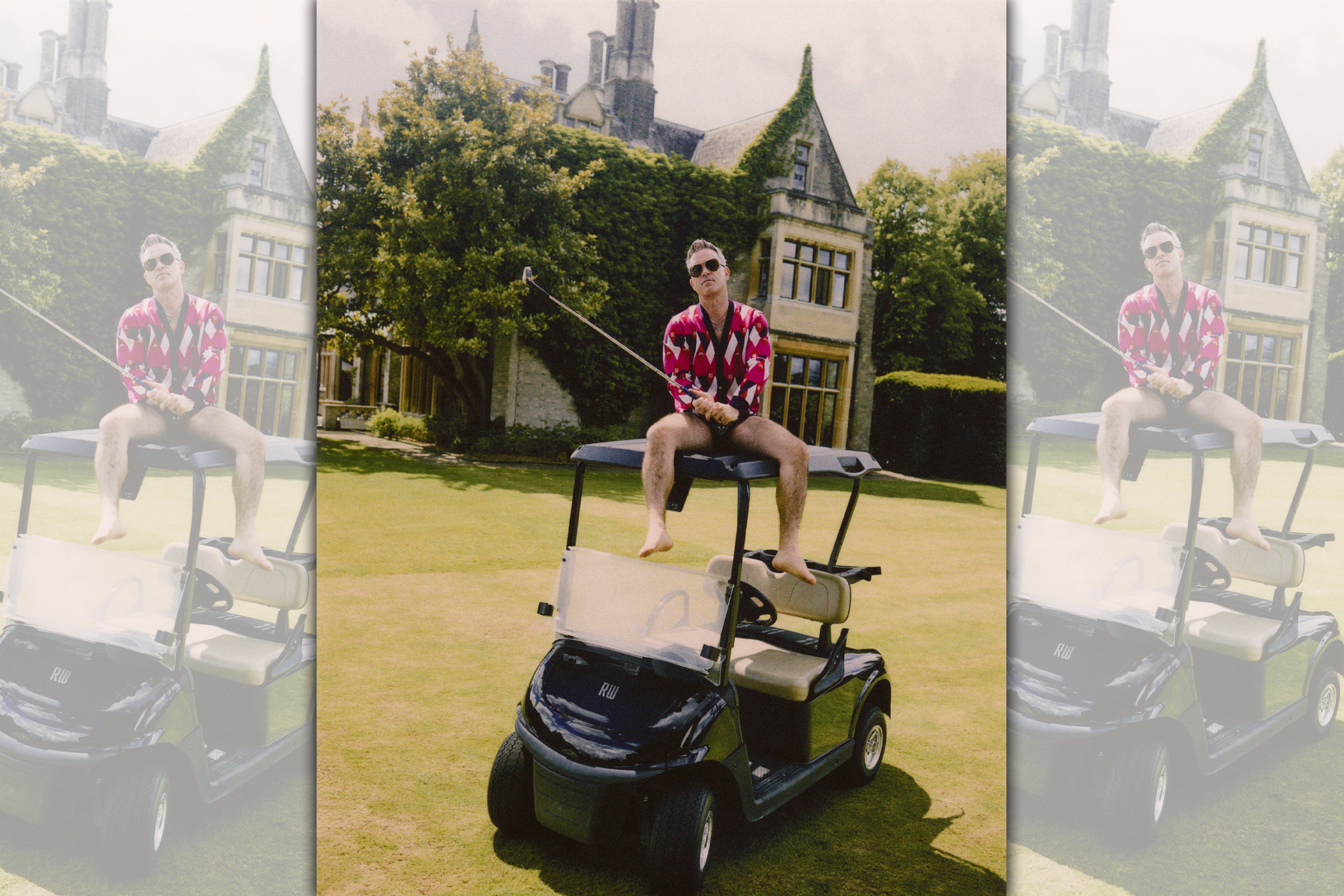 Robbie Williams不改其叛逆有趣的風格，即便是高爾夫球裝的形象照，下身也只穿著內褲坐在球車上。（J.LINDEBERG提供）