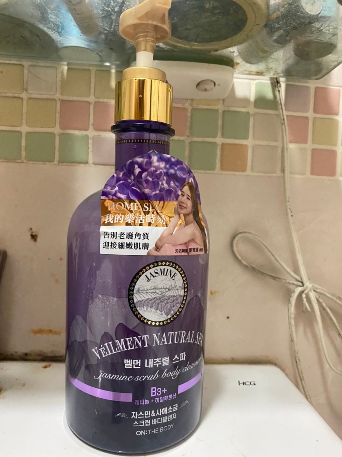 這款網友大推的韓國品牌沐浴乳是「茉莉花以色列」香氣,容量600g,寶雅購網官網價格為新台幣598元。(翻攝「愛逛寶雅POYA 好物分享」)