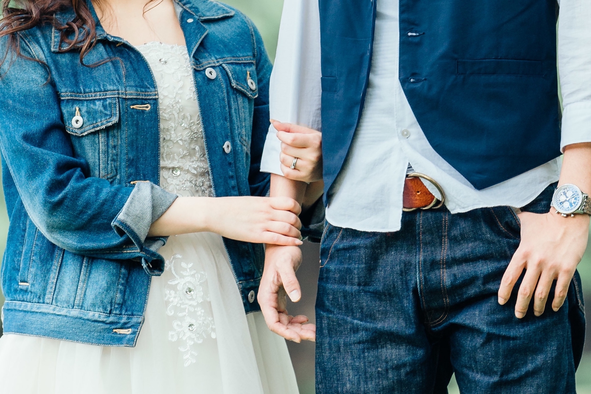 一名女網友在社團發文分享到靈骨塔探父經歷，過程滿是對過世父親的思念。（示意圖，photaAC）