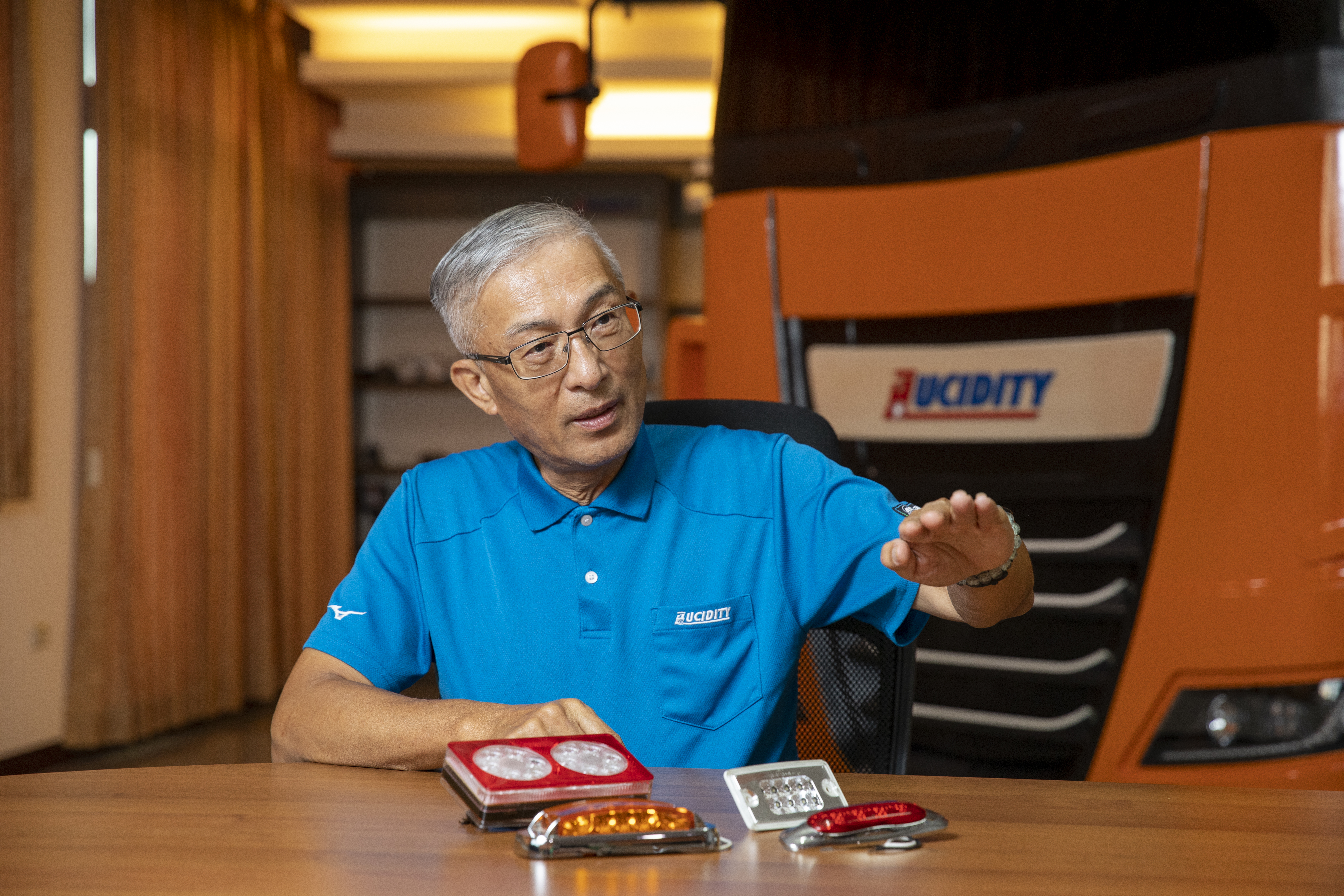 推行員工無息貸款至今，黃文献已借出上千萬元，他自豪「從來沒有人落跑過。」