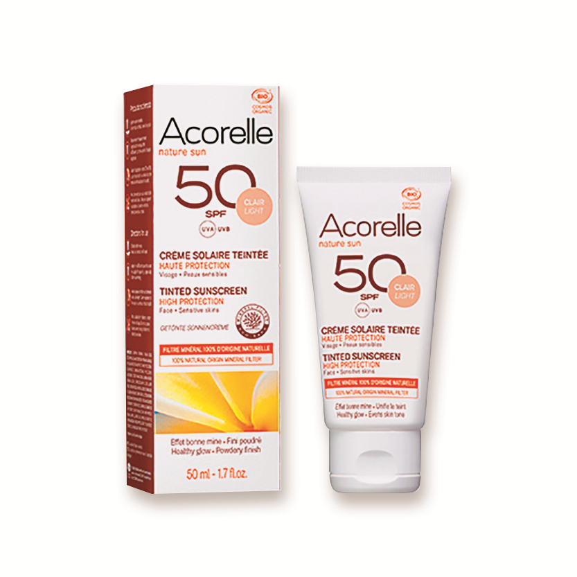 Acorelle潤色全護植萃臉部防曬乳SPF50 NT$1,250╱50ml。