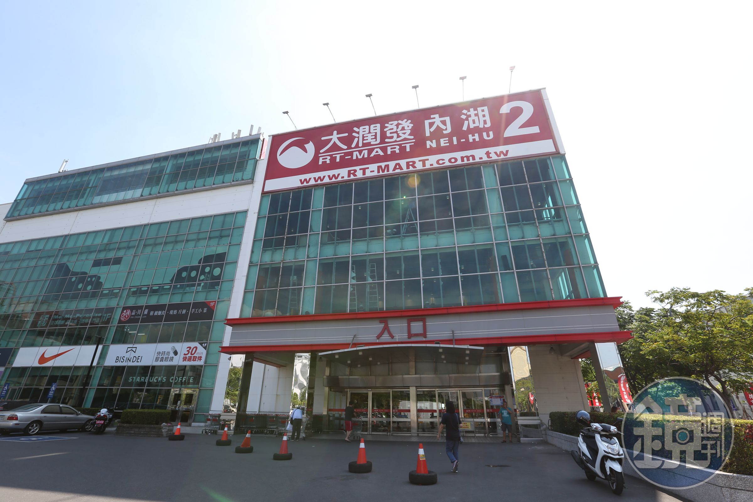 全聯併大潤發獲公平會核准，接下來將以雙品牌並進。