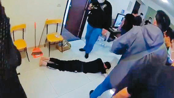 警方逮到的詐騙集團成員大多是社會邊緣人,無力賠償被害人損失。圖為示意畫面。(警方提供)