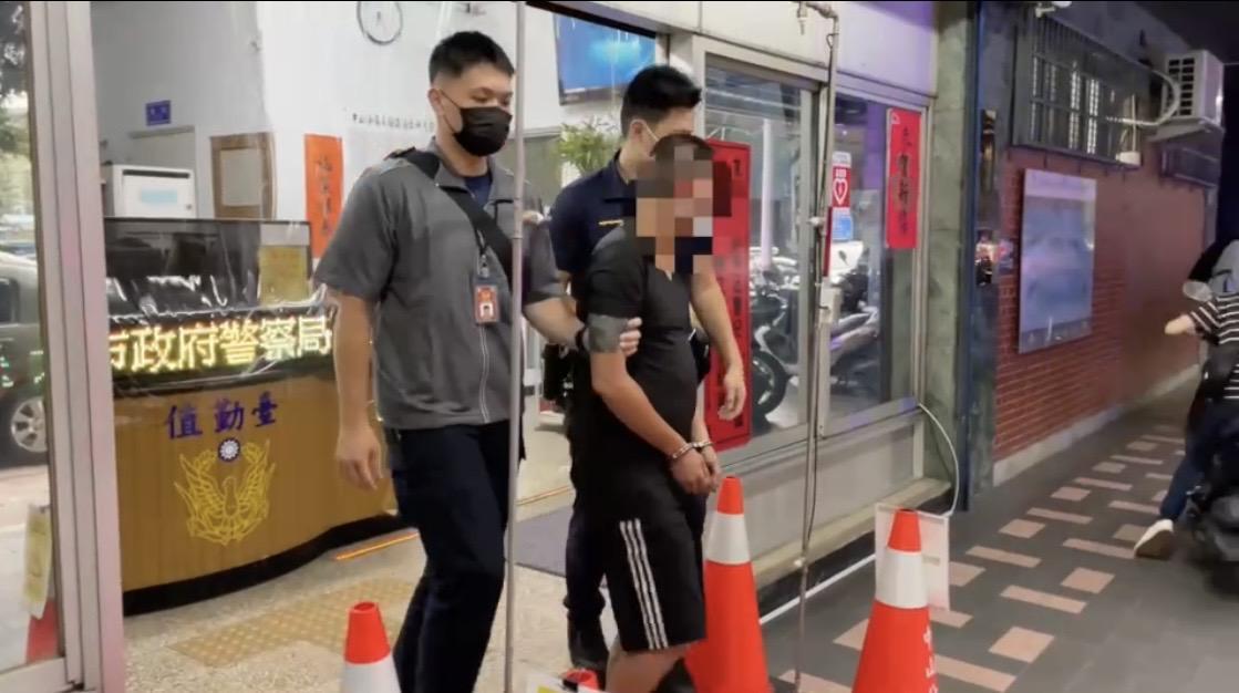 警方依搶奪等罪移送彭男。（翻攝畫面）