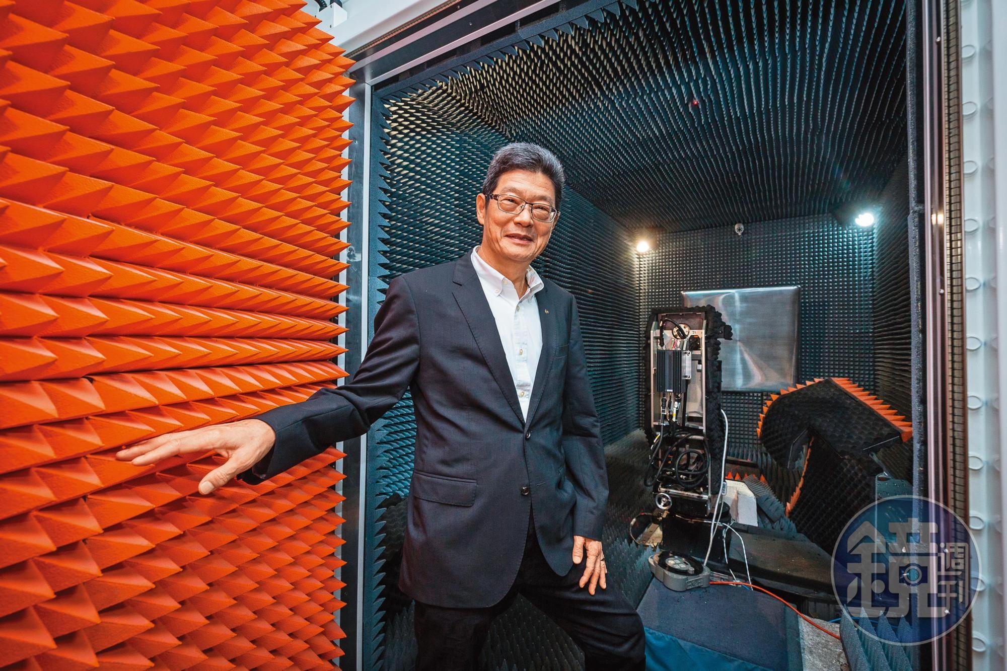 耀登董事長張玉斌表示,耀登現已取得歐系低軌衛星訂單,預計今年底或明年初小量出貨。