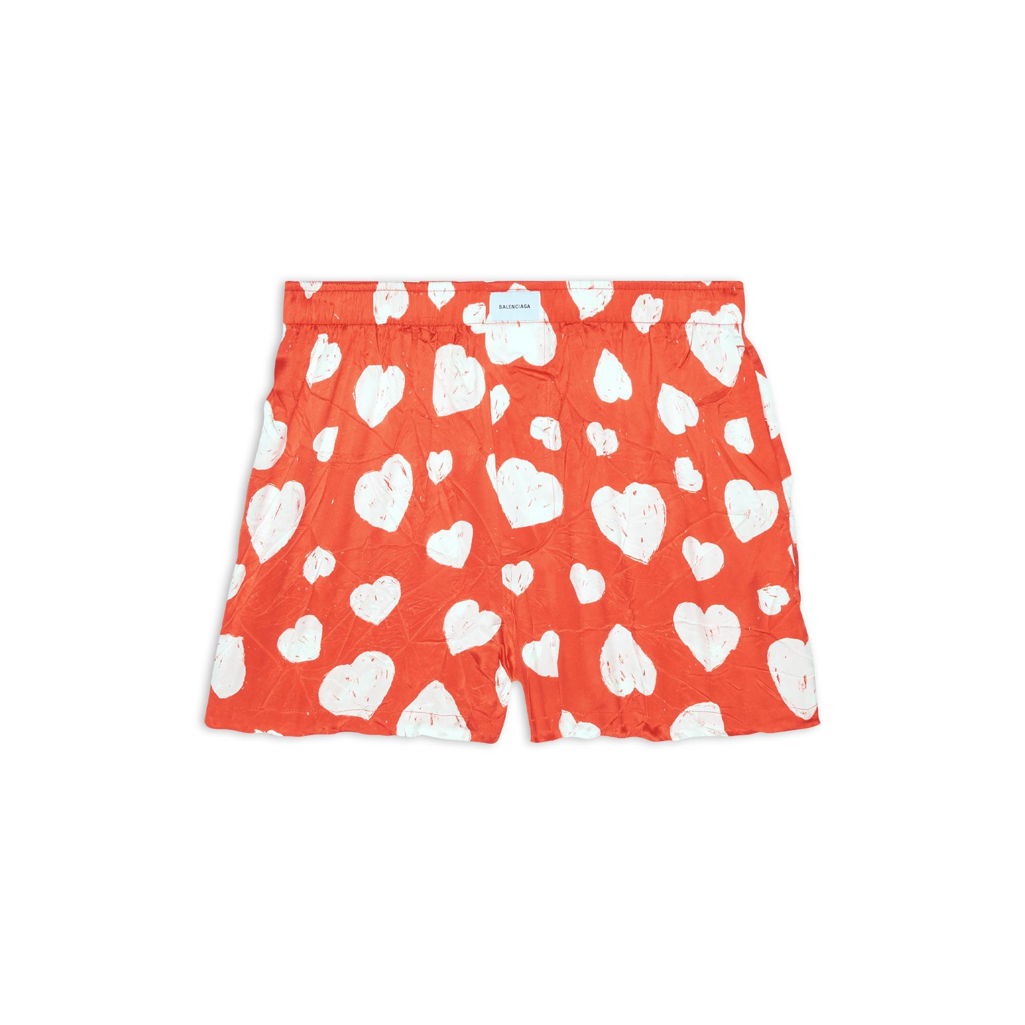 QIXI HEARTS PYJAMA 短褲 NT$28,000 BALENCIAGA。(BALENCIAGA提供)