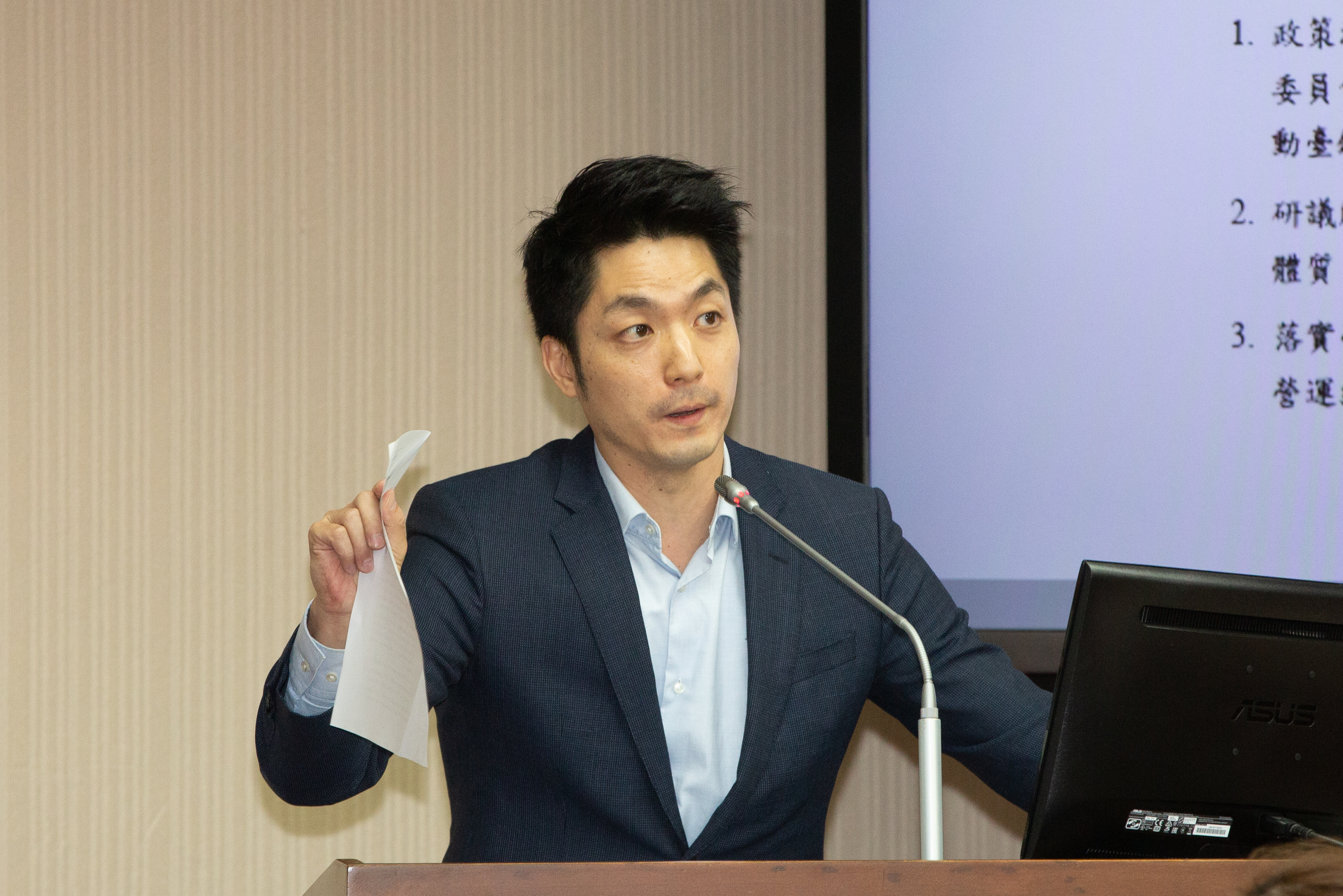 競選組織內部爆幕僚出走潮,蔣萬安受訪稱會奮戰到最後一刻。(本刊資料照)