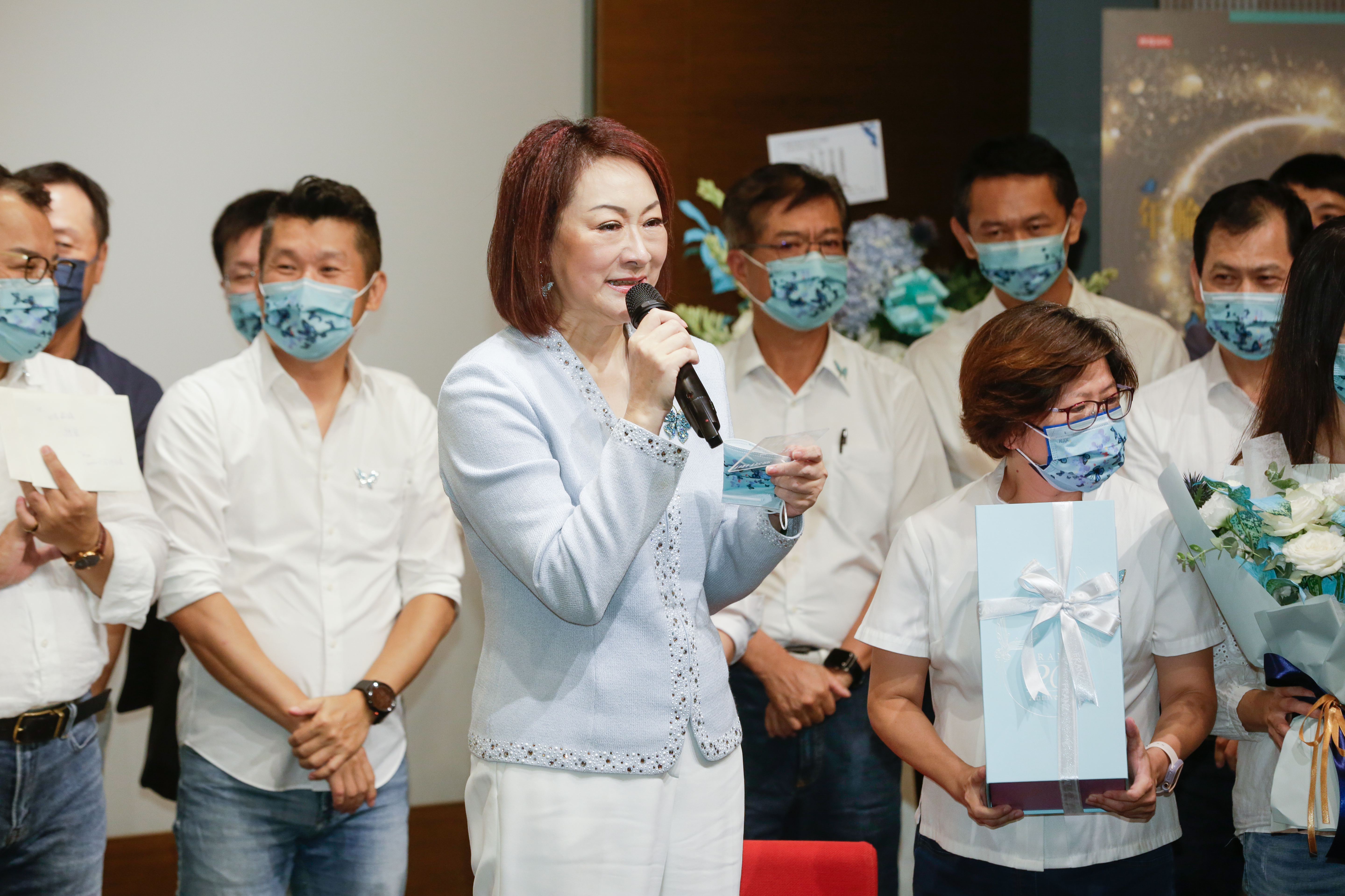 阮虔芷今為新書《年輪交錯的黃金歲月》、《虔心逸芷》舉行簽書會。