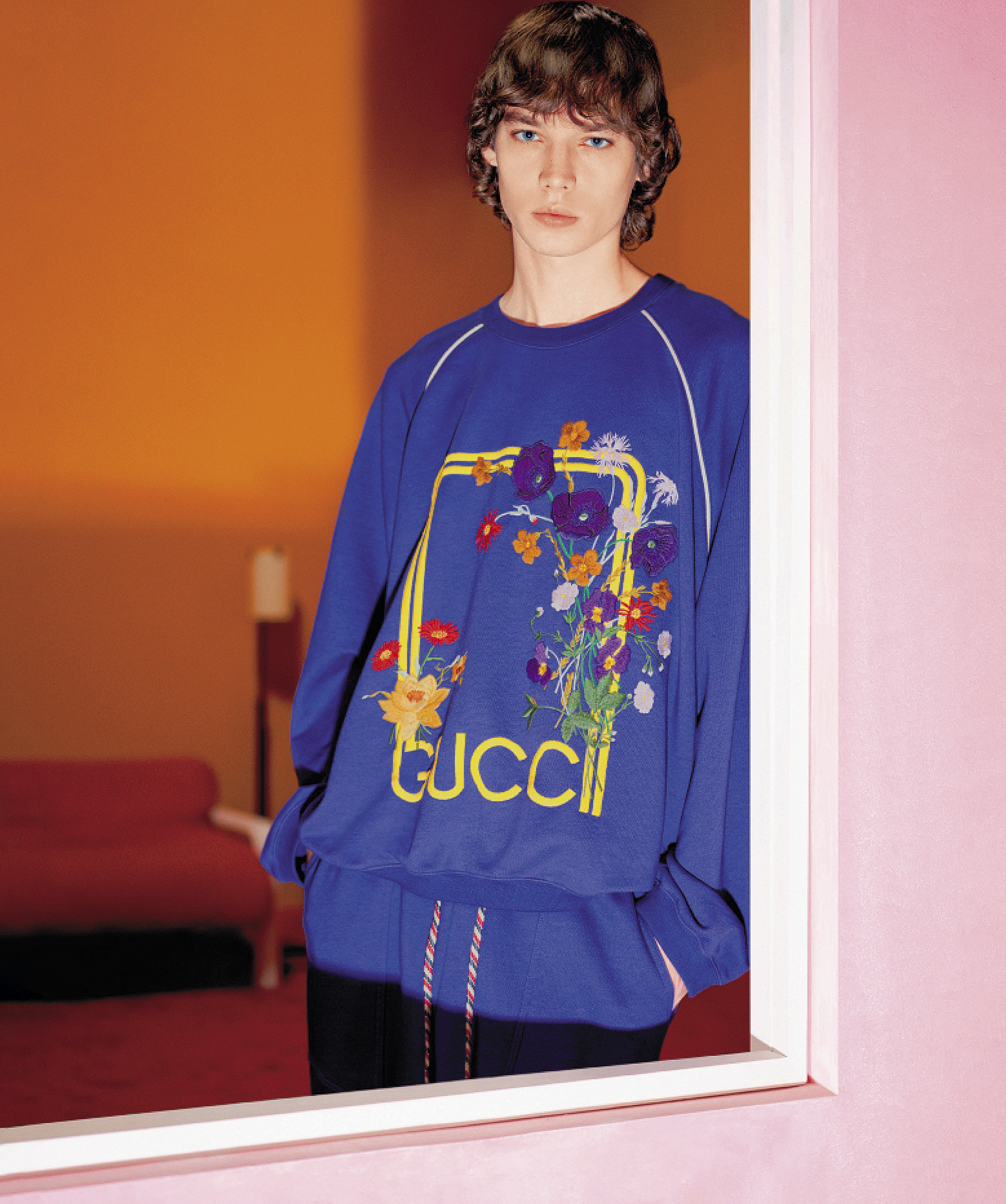 GUCCI Lovelight系列呼應七夕情人節。紫色印花Logo大學衛衣NT$59,800。(GUCCI提供)