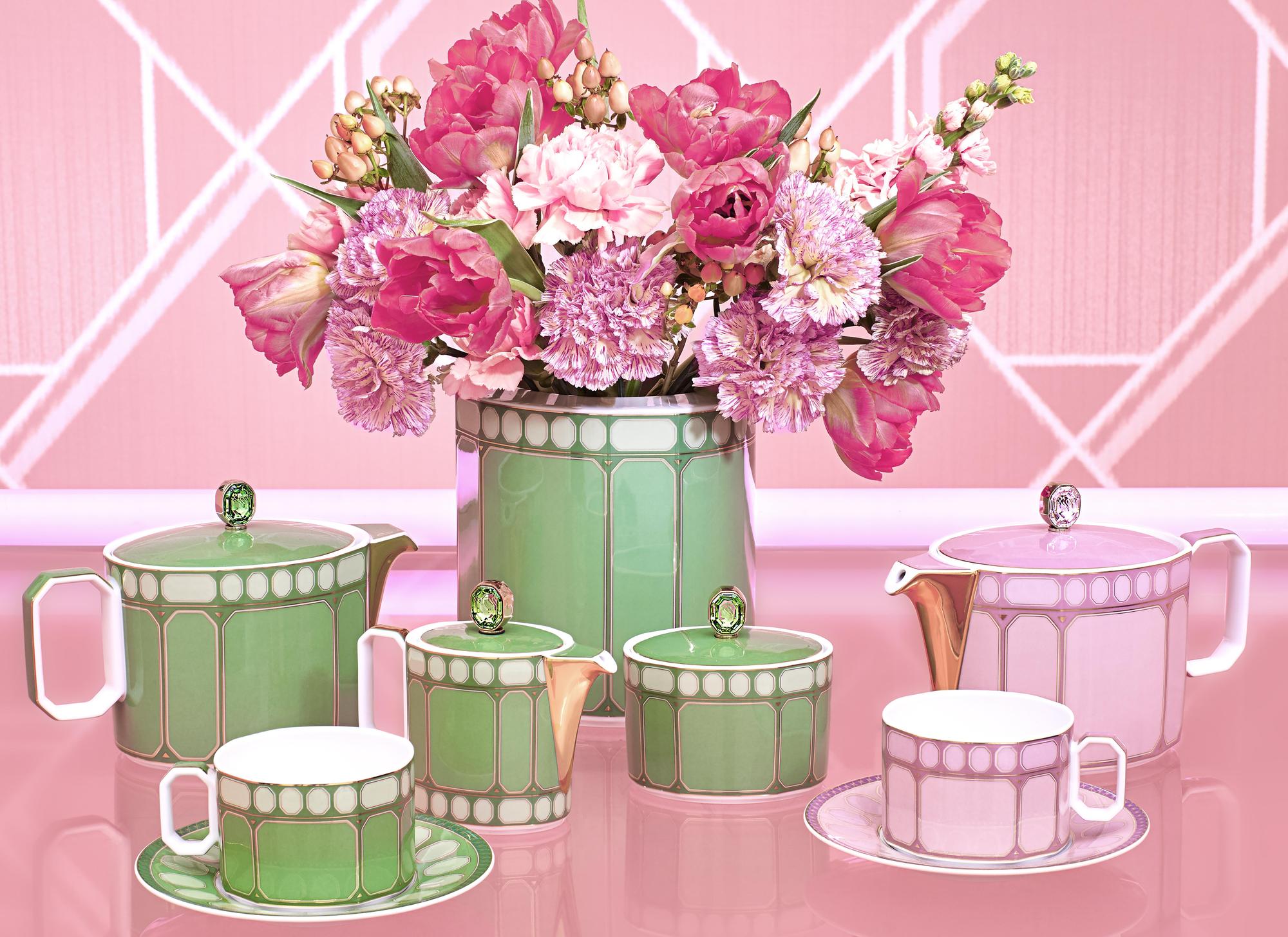 SWAROVSKI X Rosenthal Signum系列形象照。（施華洛世奇提供）