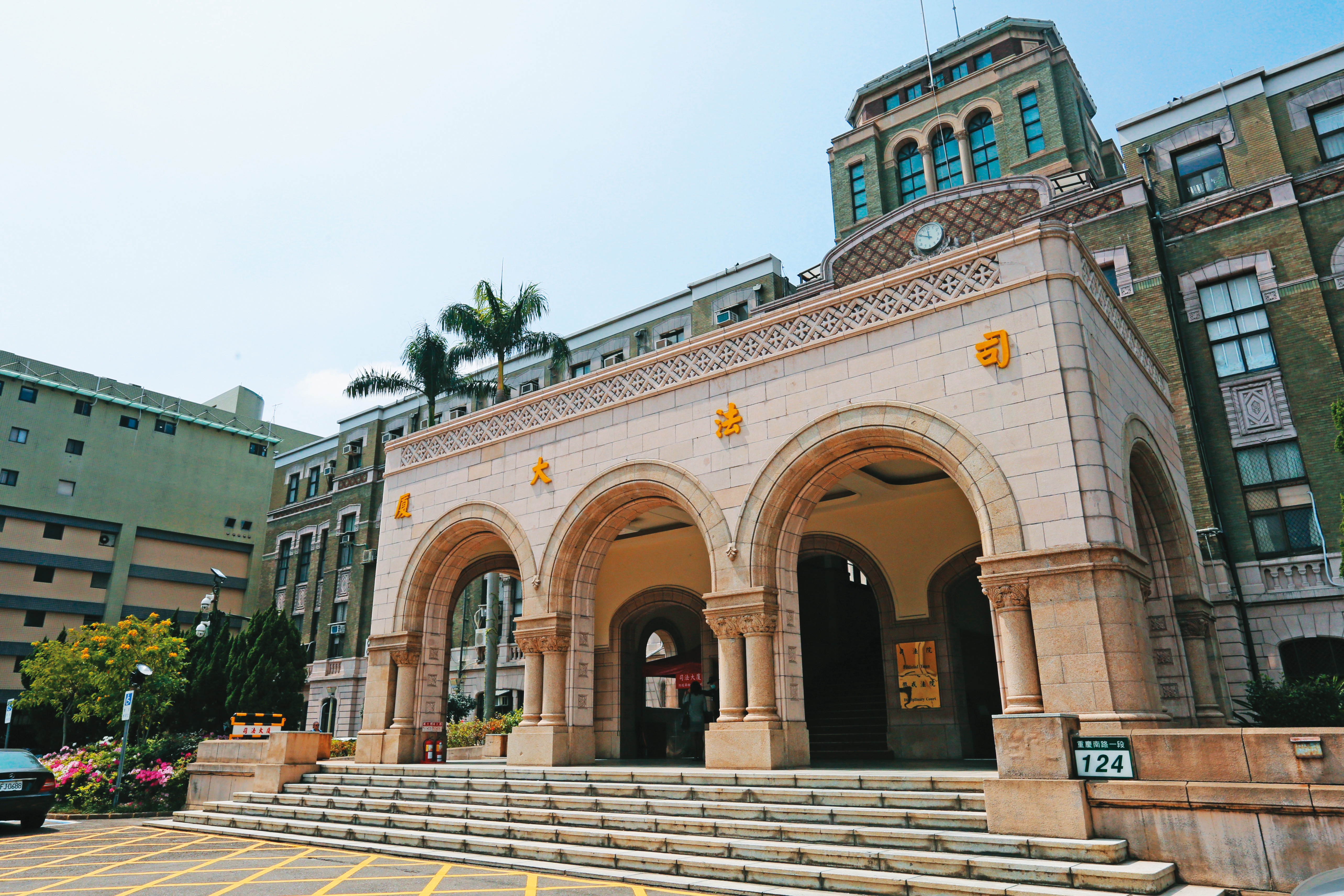 高檢署未來將加強和各個主管機關的橫向溝通，協調整合制定打詐對策。