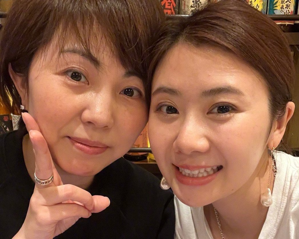 福原愛跟湯媛媛情同閨密，公私緊密相聯的她們，後者不時有幫前者發聲。（翻攝福原愛微博）