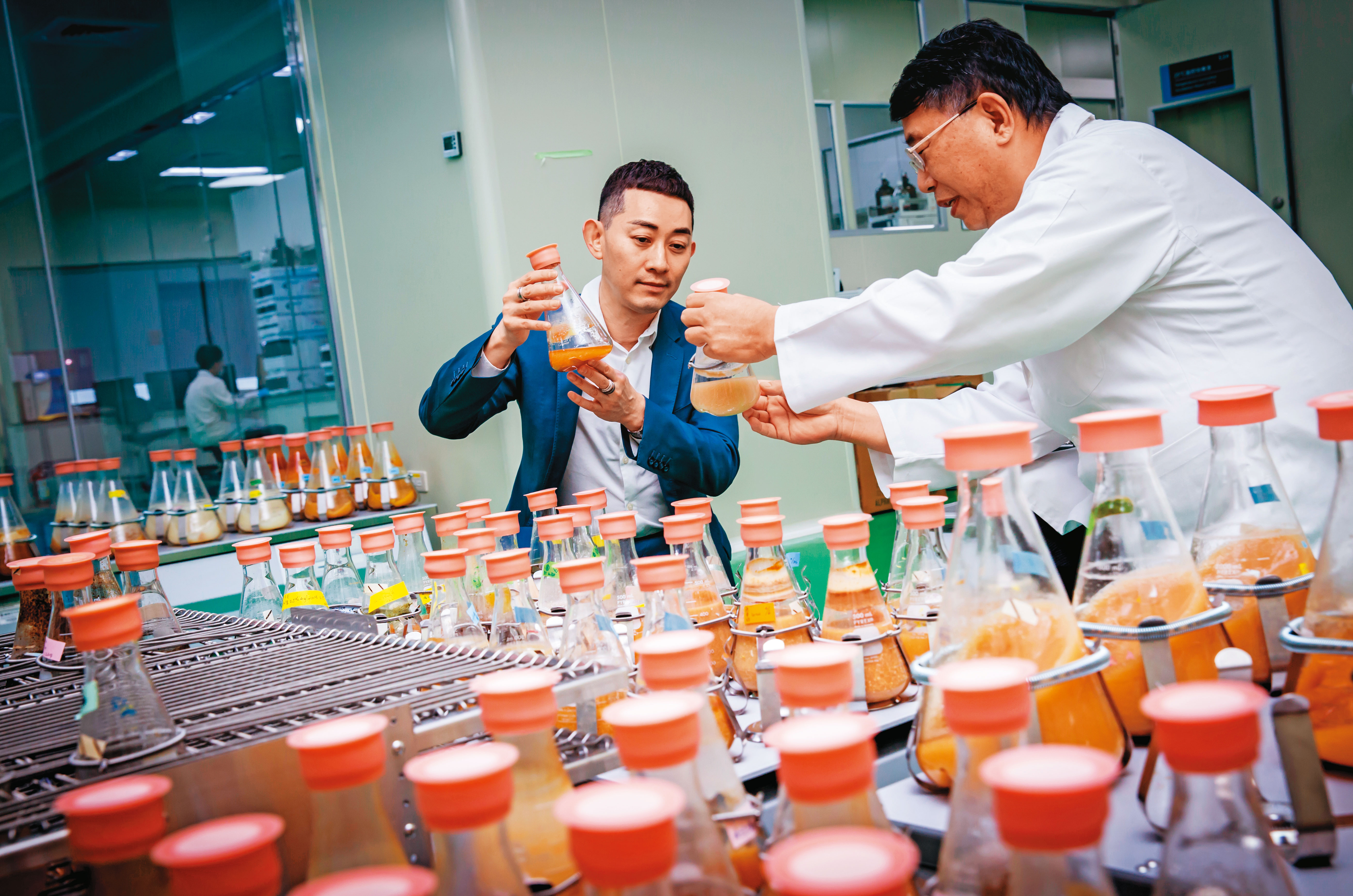 成立52年的葡萄王以牛樟芝為基礎,首度從保健品跨入植物新藥,挑戰更難但產值更大的國際市場