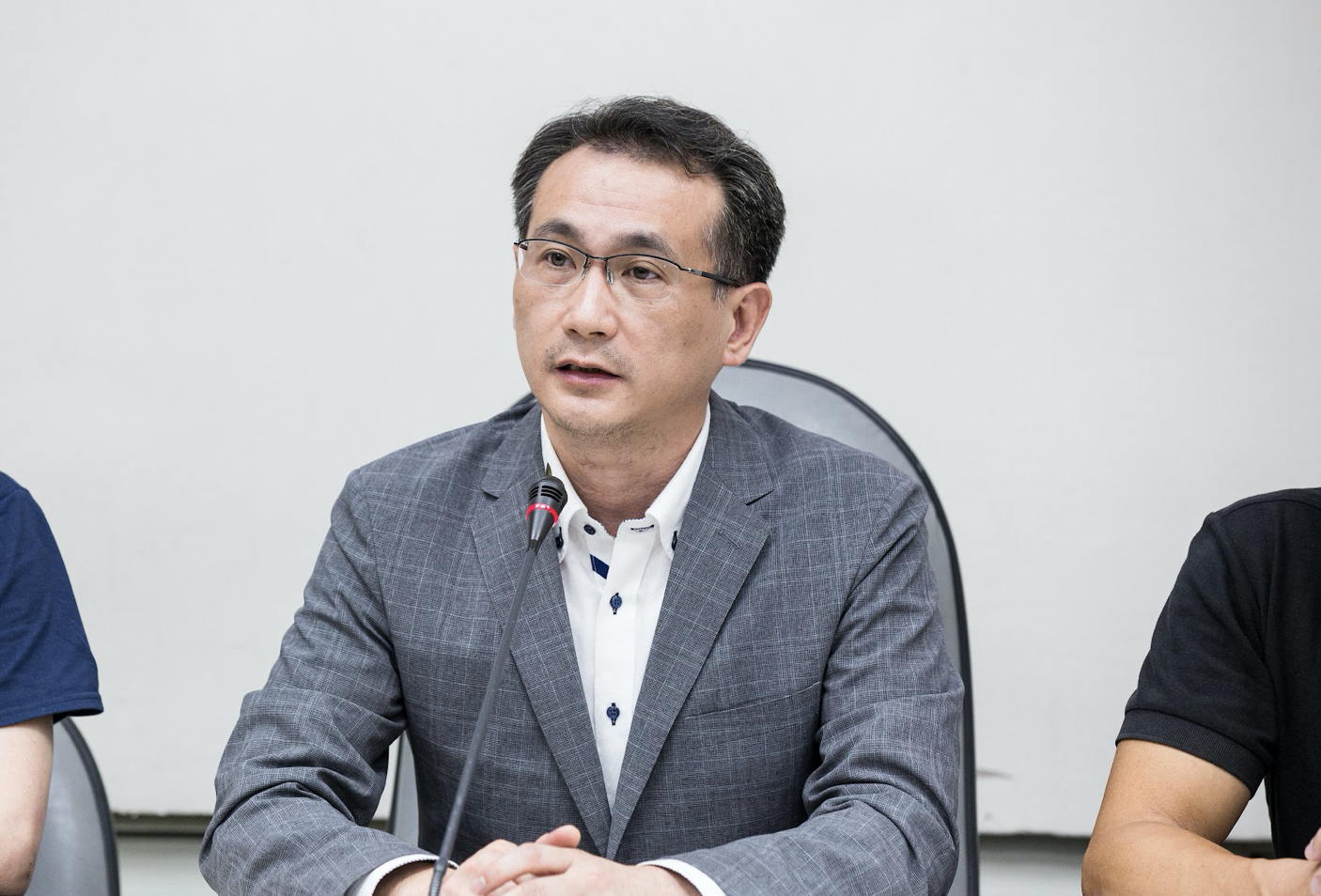 民進黨立委鄭運鵬表示看過林智堅的論文,相信他的人品,也願意替他說明。(資料照)