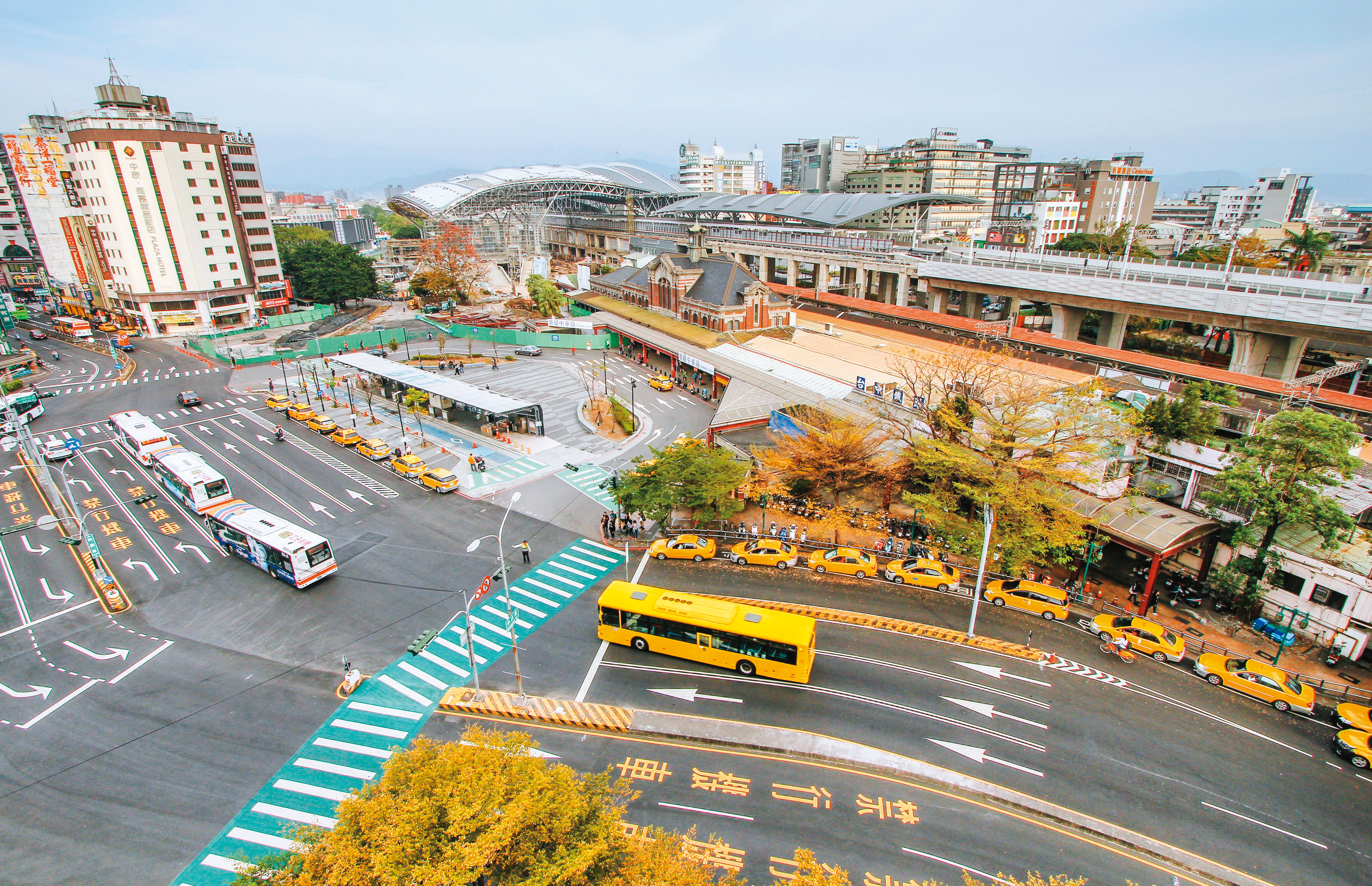 隨著時光流轉，台中舊城區的景觀不斷改變著。
