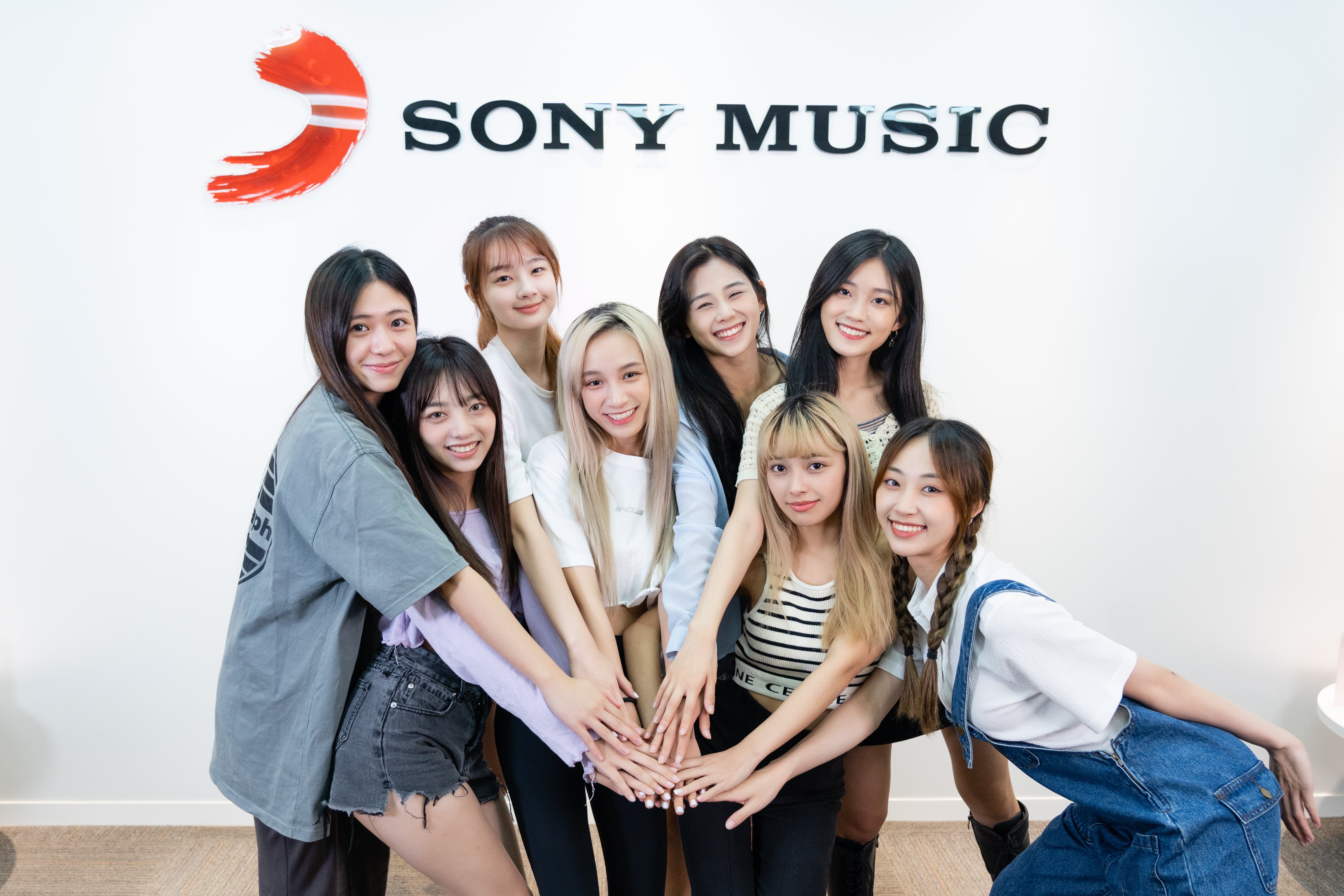 PINK FUN姐妹鬩牆，輸家下1首單曲直接「被消失」。（索尼音樂）