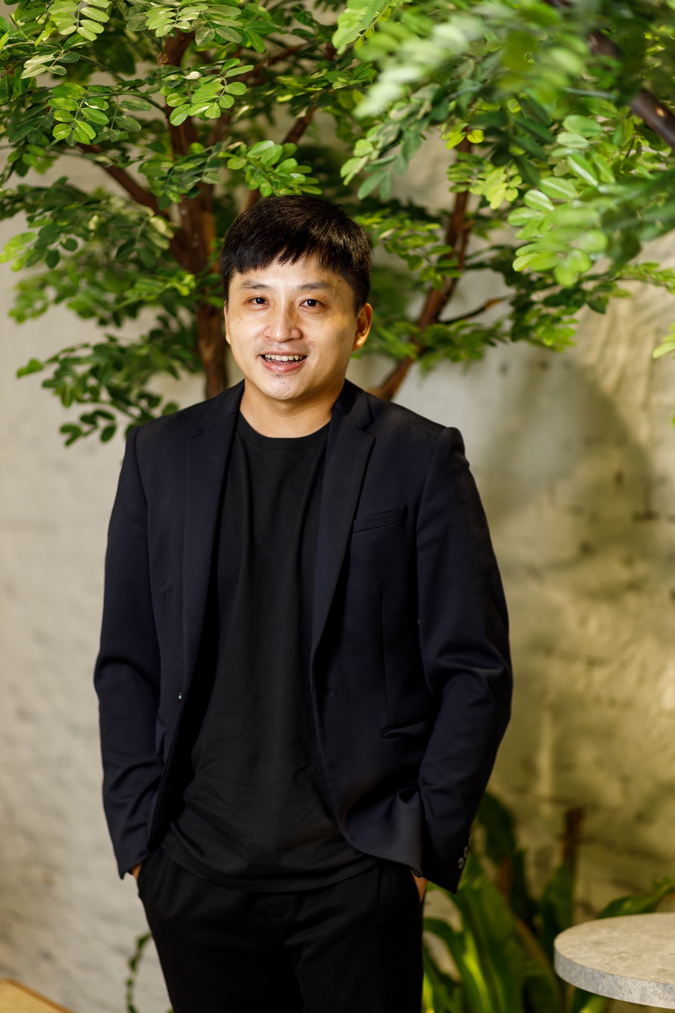「杉SHAN」營運主任黃俊豪表示主食、配料或醬汁都結合法式手法，創造出口味層次。
