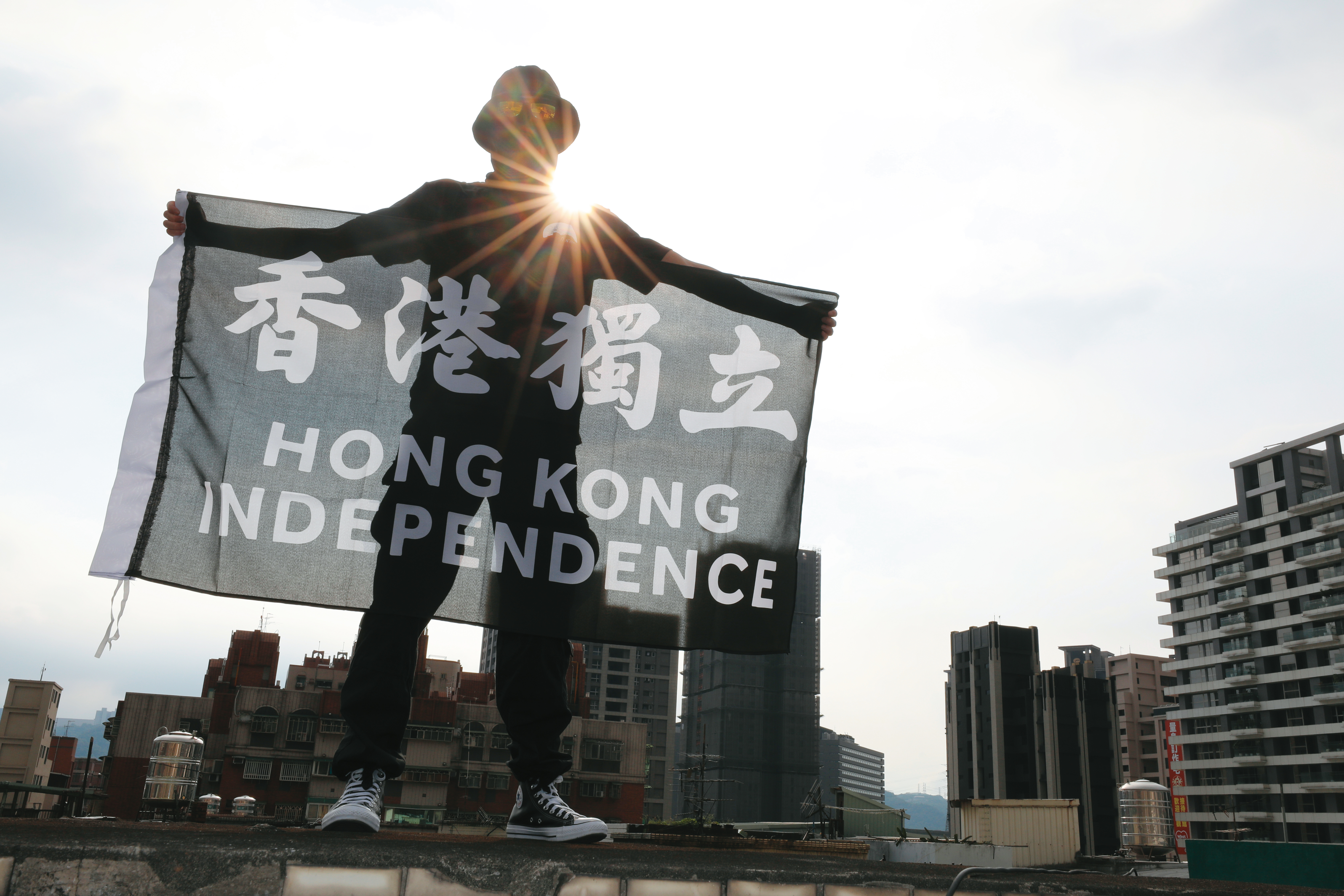 2年前阿俊表示，若選擇回港，應該只有犧牲一途，「除非香港獨立吧。」