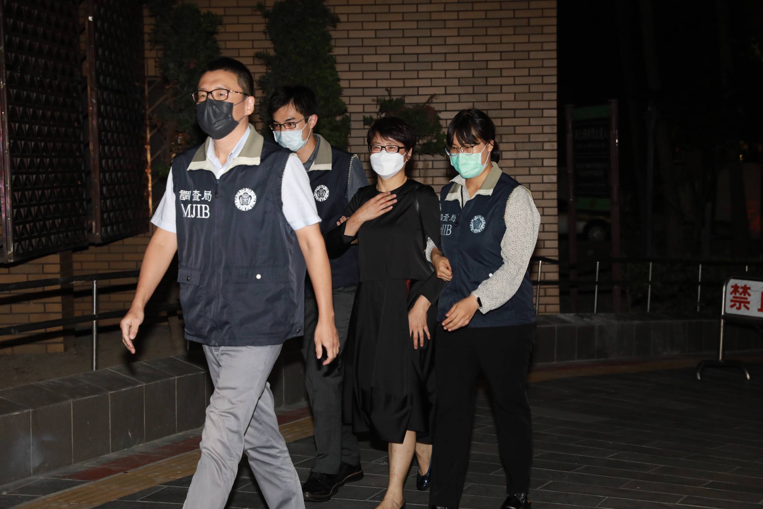 陳信瑜近期負面新聞連環爆，28日凌晨以20萬元交保，看到媒體守候竟說：「這麼晚了，記得要報加班費！」（本刊資料照）