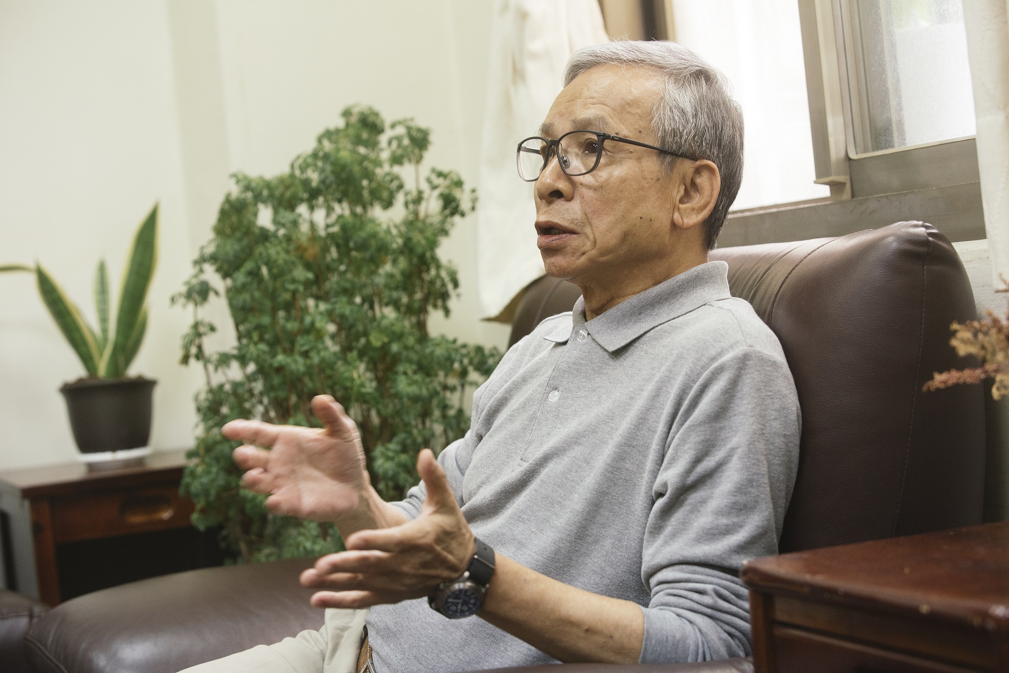 吳念真從同學群組裡的對話得到新戲的靈感。