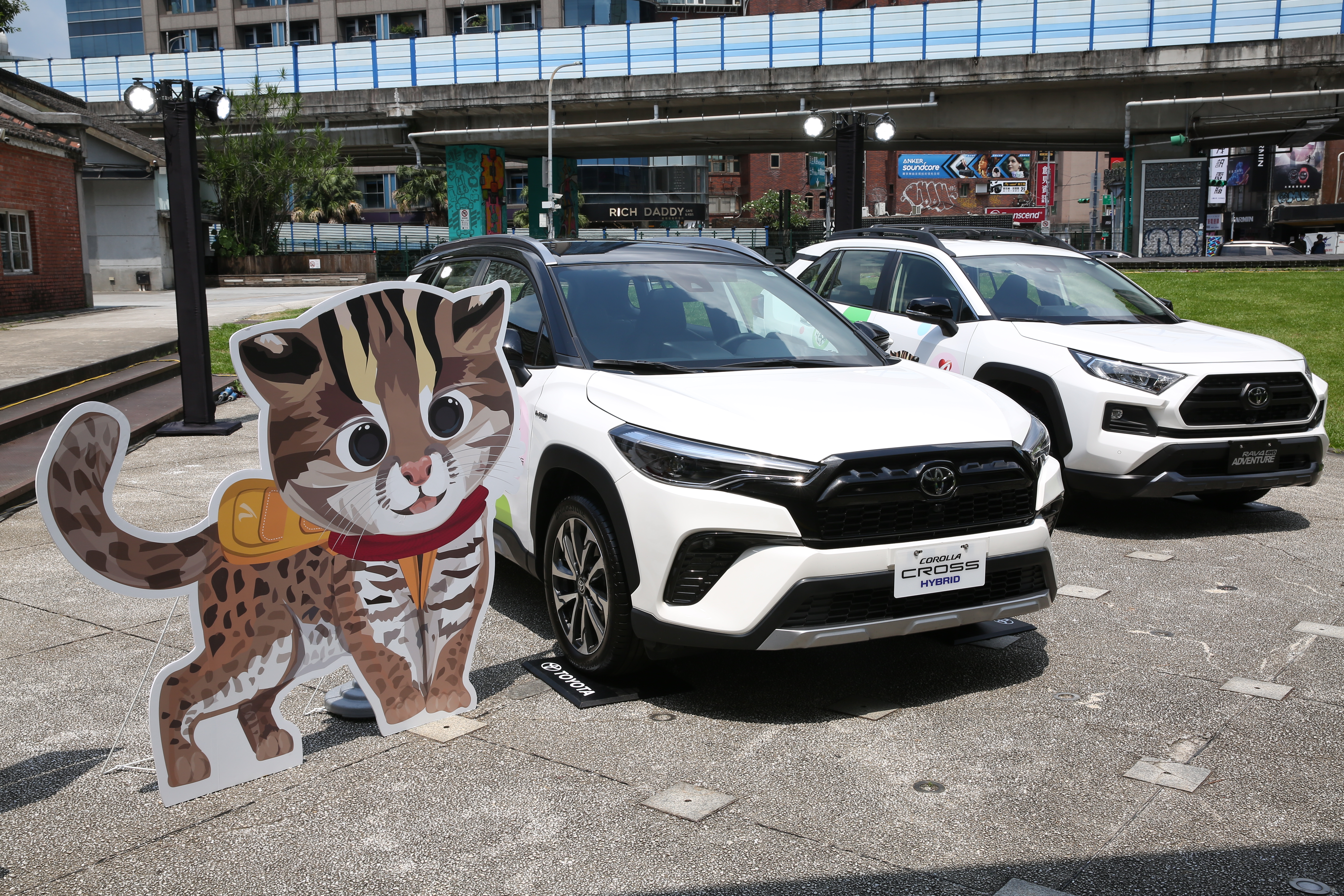 7月台灣車市逐漸回溫，根據最新公布數據顯示，單月銷量3.8萬台，比上月增加17%，也較去年同期成長0.3%。