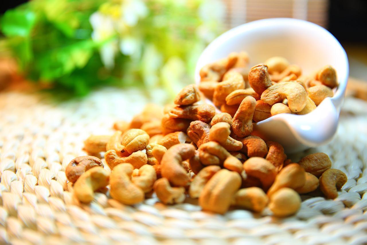 堅果、玉米這2類食材,若發霉更需格外的注意。(示意圖,Pixabay)