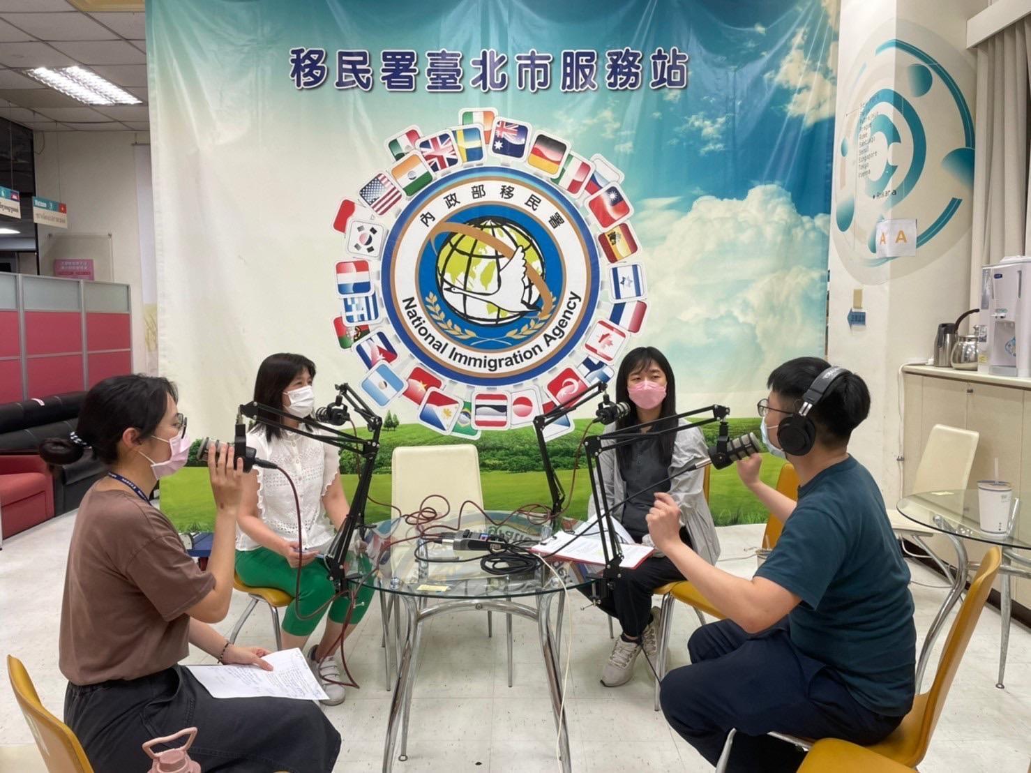 移民署找新住民分享農曆7月習俗。(移民署提供)