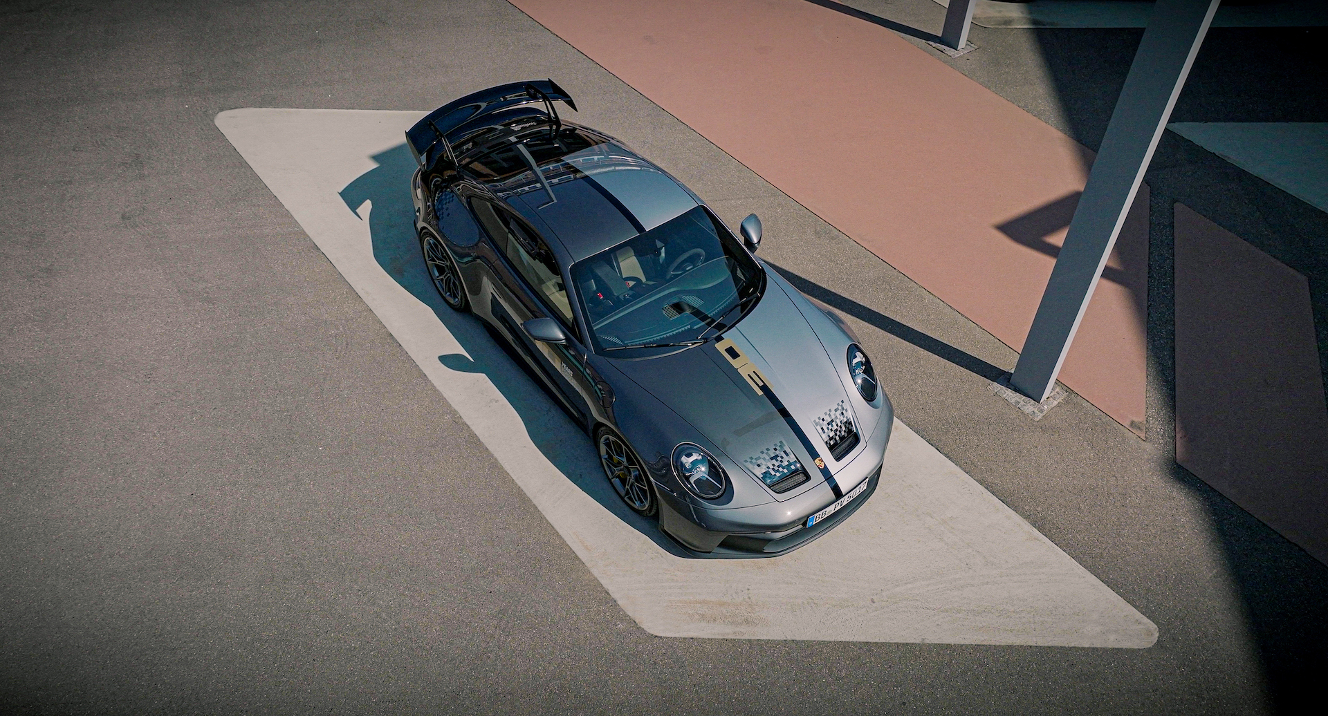 【鏡車文化】返樸歸真！911 GT3 保時捷 Supercup 30 周年紀念款