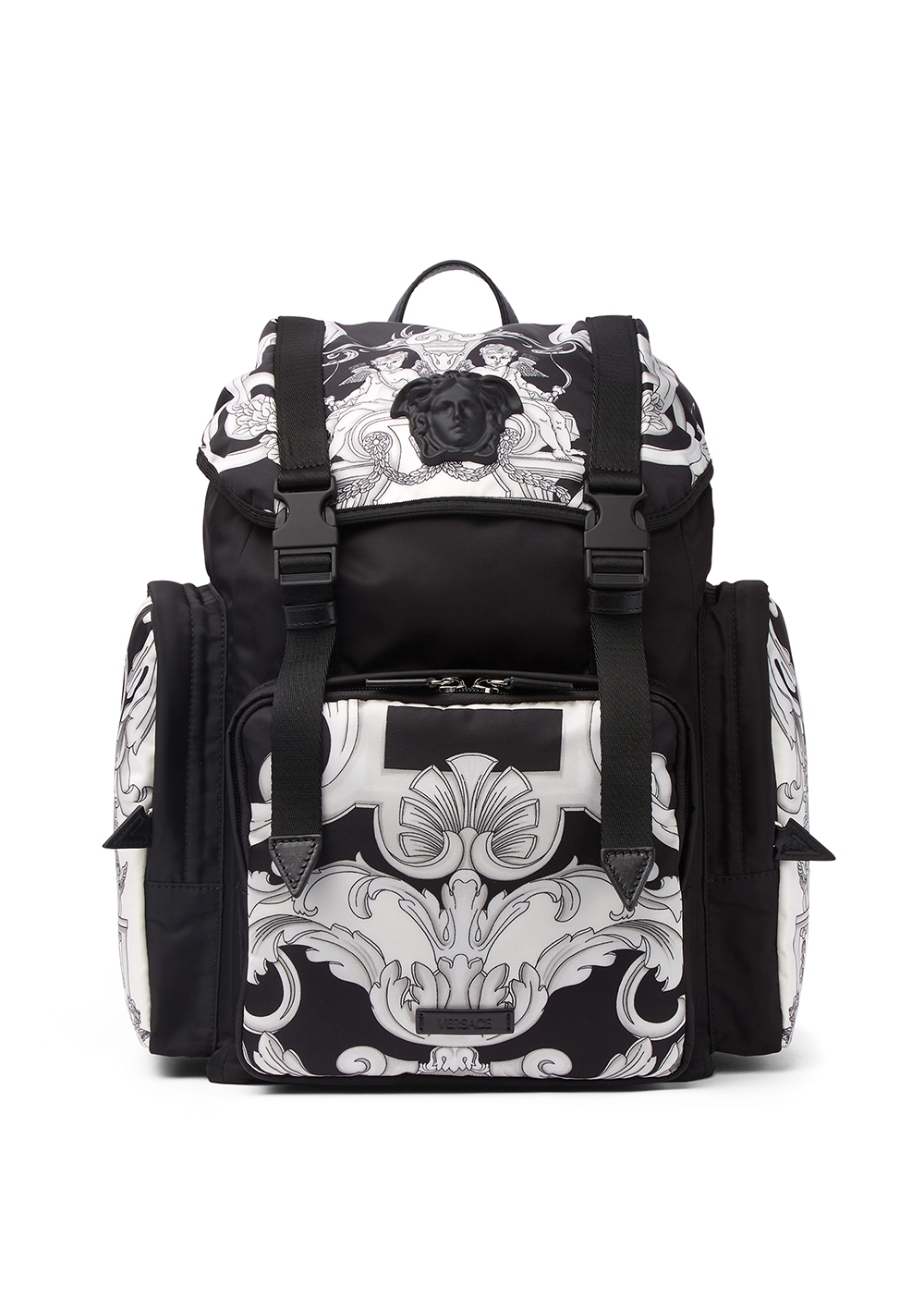 La Medusa Silver Baroque印花後背包。NT$64,000(VERSACE提供)