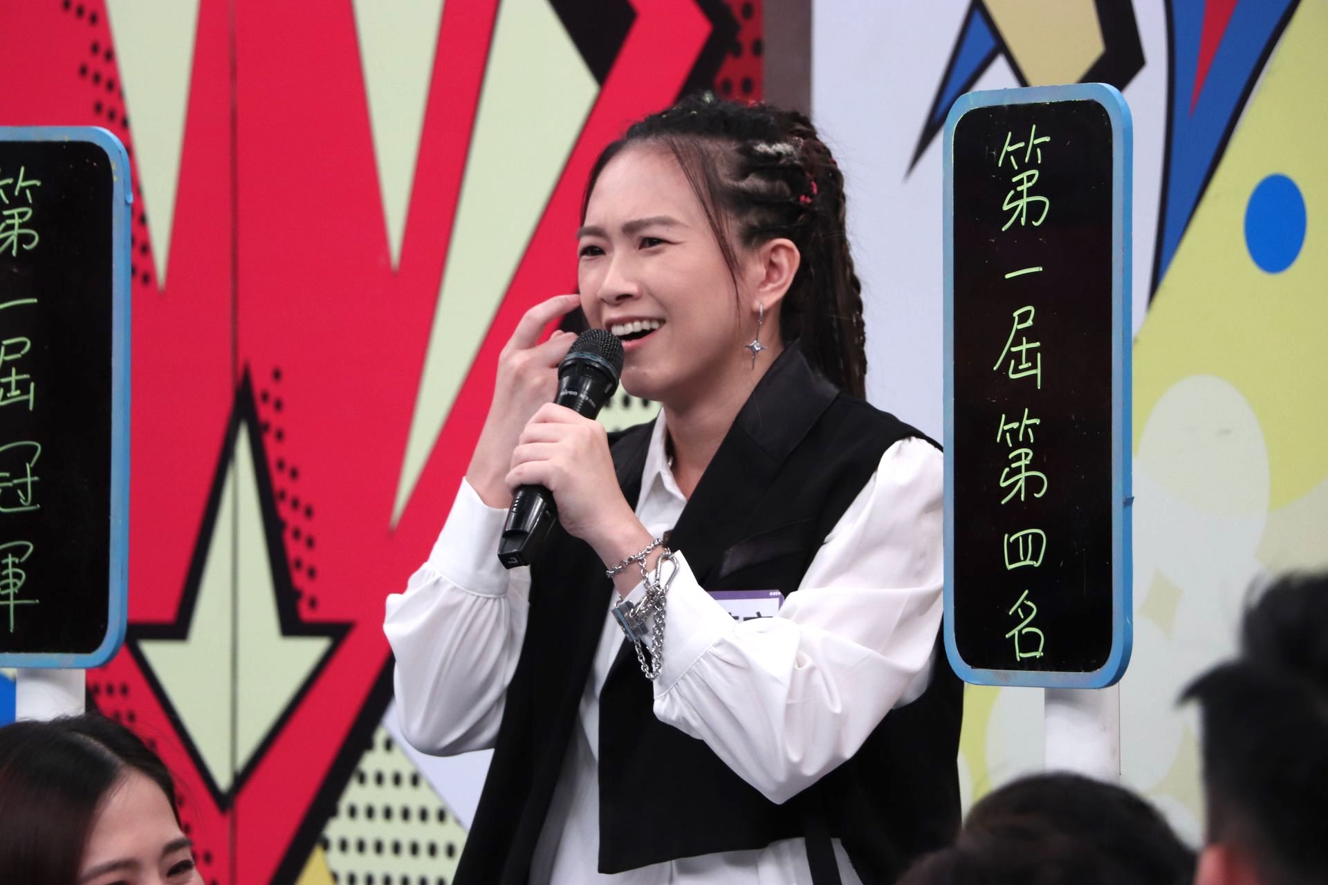 張芸京自招為了選秀節目跑去算命。（中天提供）