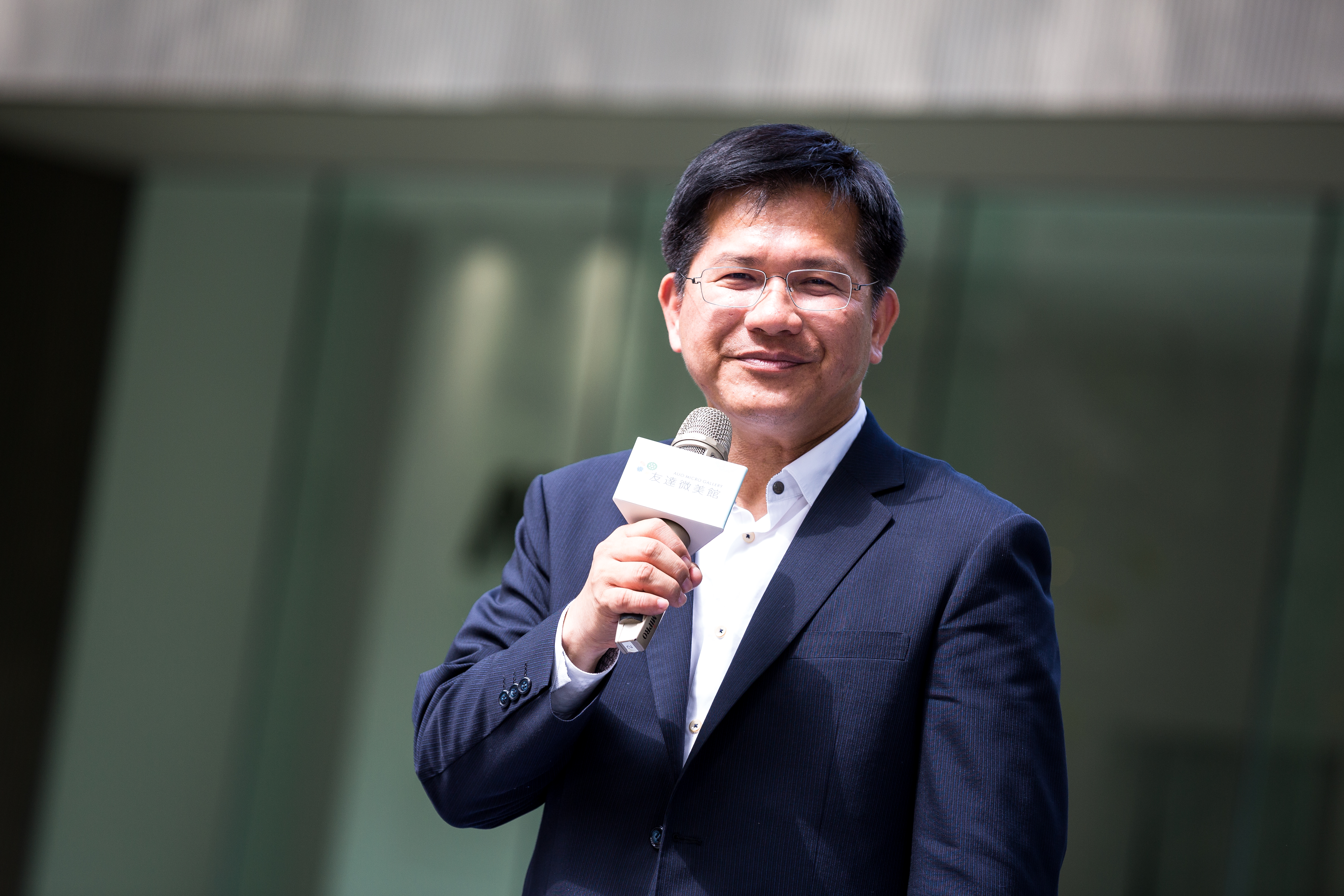 解放軍擬在台灣周圍進行實彈演訓，林佳龍表示家裡有貴賓來訪，「我們表達歡迎，鄰居卻文攻武嚇」。（本刊資料照）